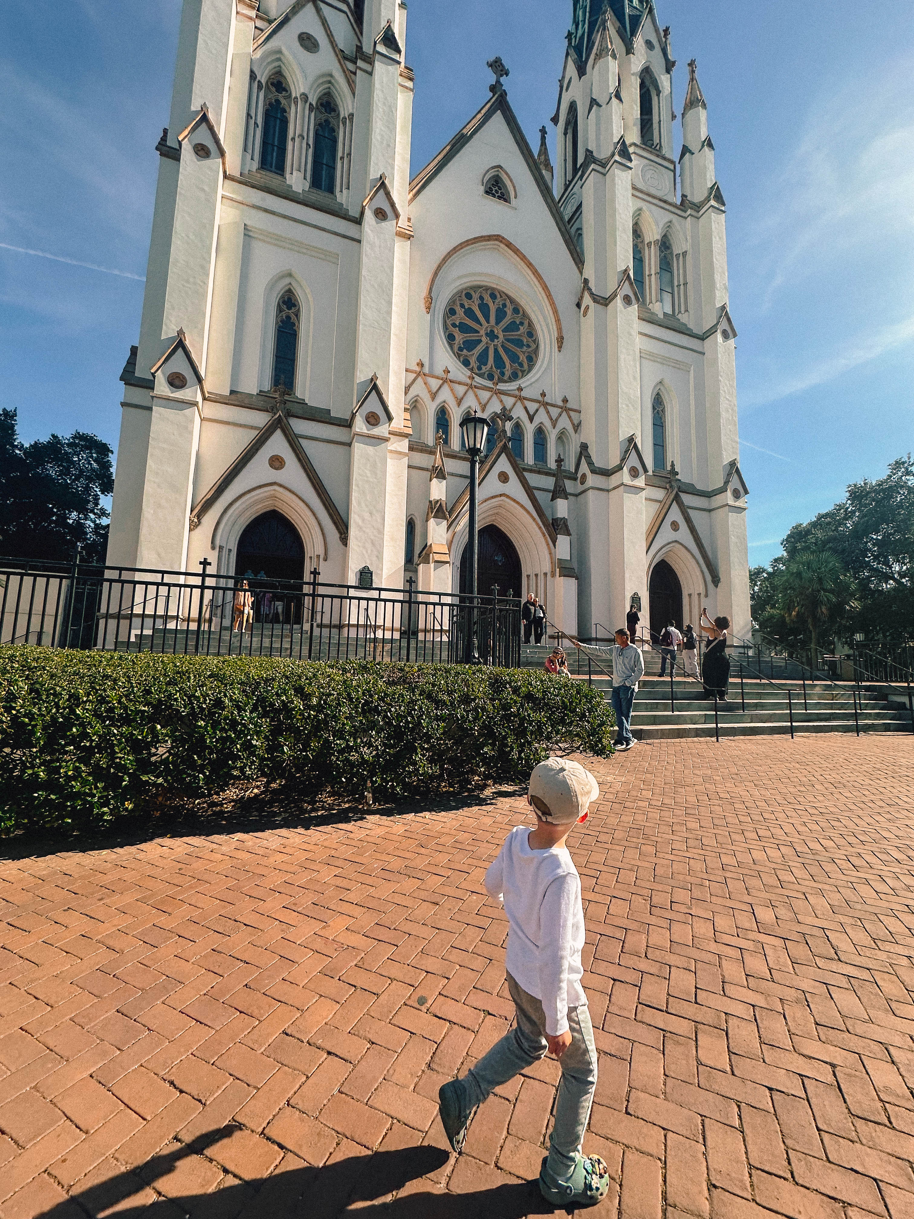 road trip, thanksgiving, lifestyle blogger, charlotte, savannah, florida, thanksgiving, urban deli, lunch spot in savannah, franklins coffee shop