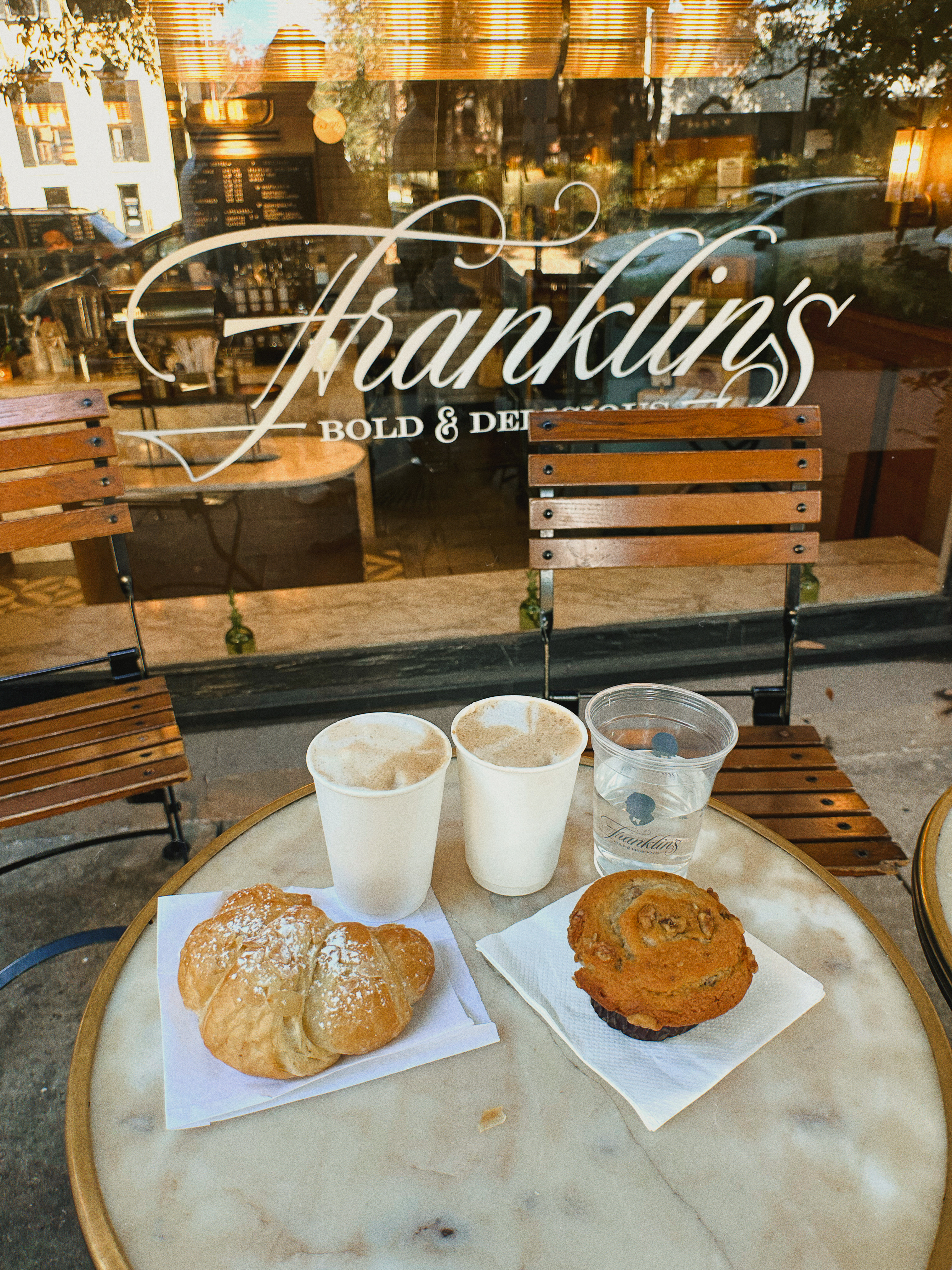 road trip, thanksgiving, lifestyle blogger, charlotte, savannah, florida, thanksgiving, urban deli, lunch spot in savannah, franklins coffee shop