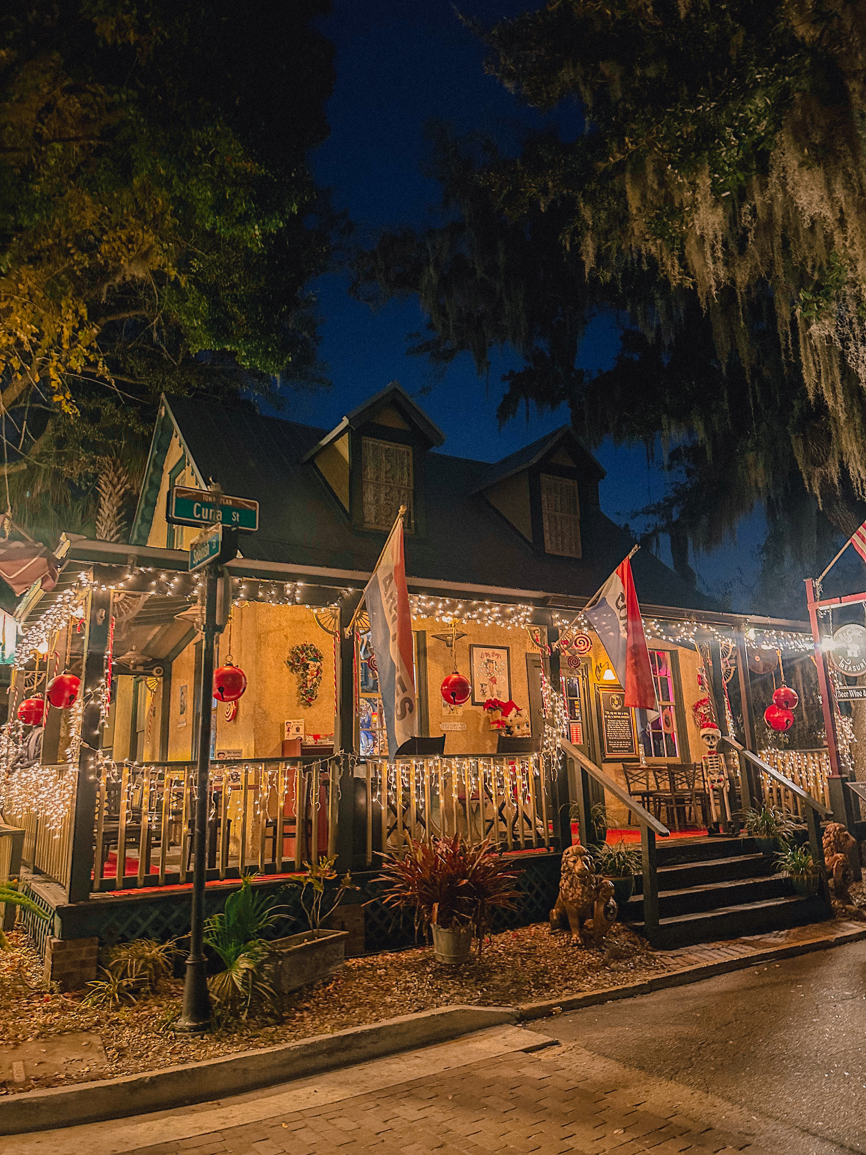 st augustine, road trip, florida, charlotte, columbia restaurant, hyppo pops, toddler road trip, motherhood blog, disney springs, hotel, cafe, coffee shops, where to stay, where to eat, st augustine fountain, 24 hours, lifestyle blogging, food,