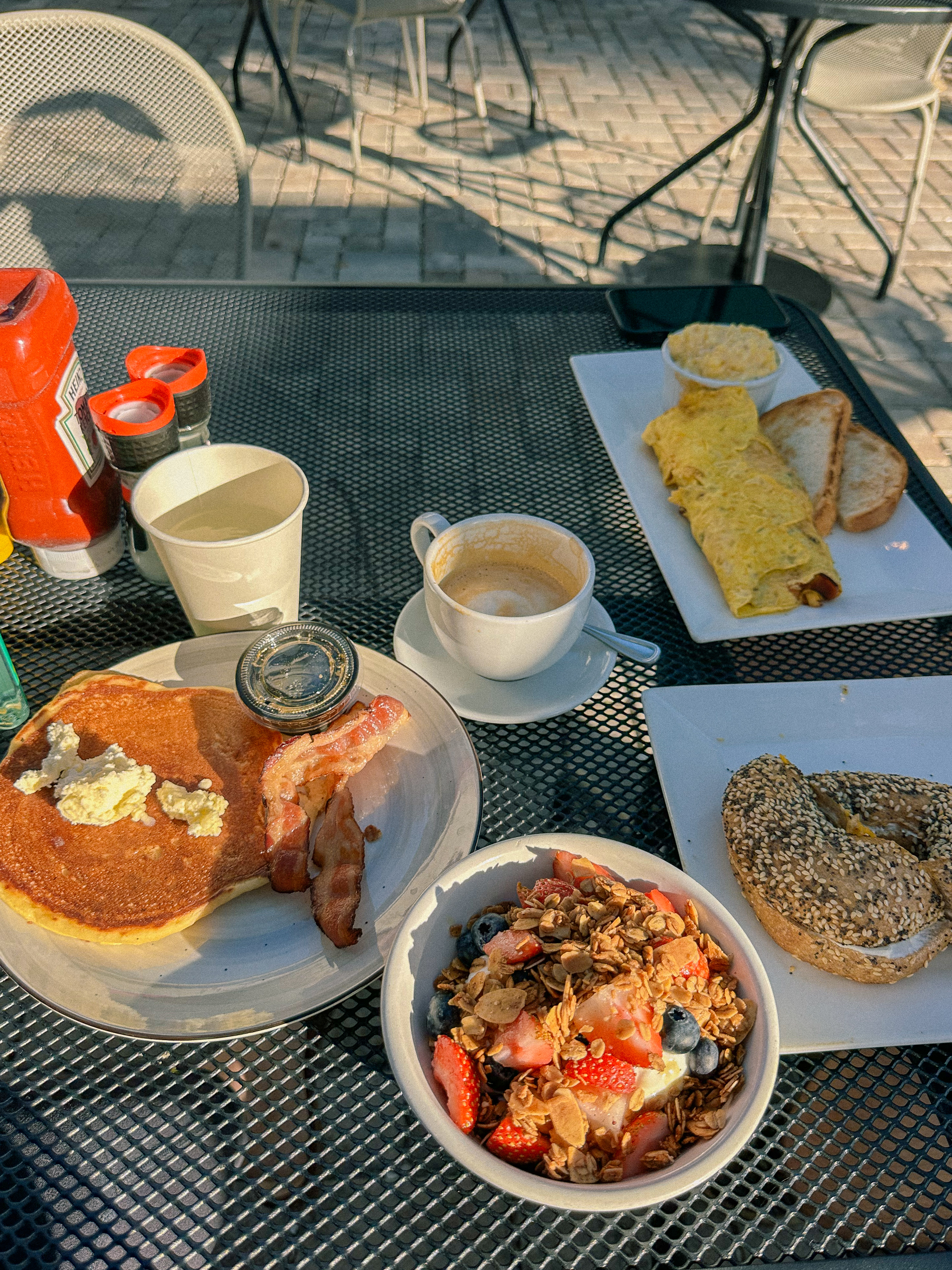 st augustine, florida, road trip, travel with toddler, kids travel, car ride fun, lunch, columbia restaurant, downtown st augustine, travel, breakfast, southern grounds and co