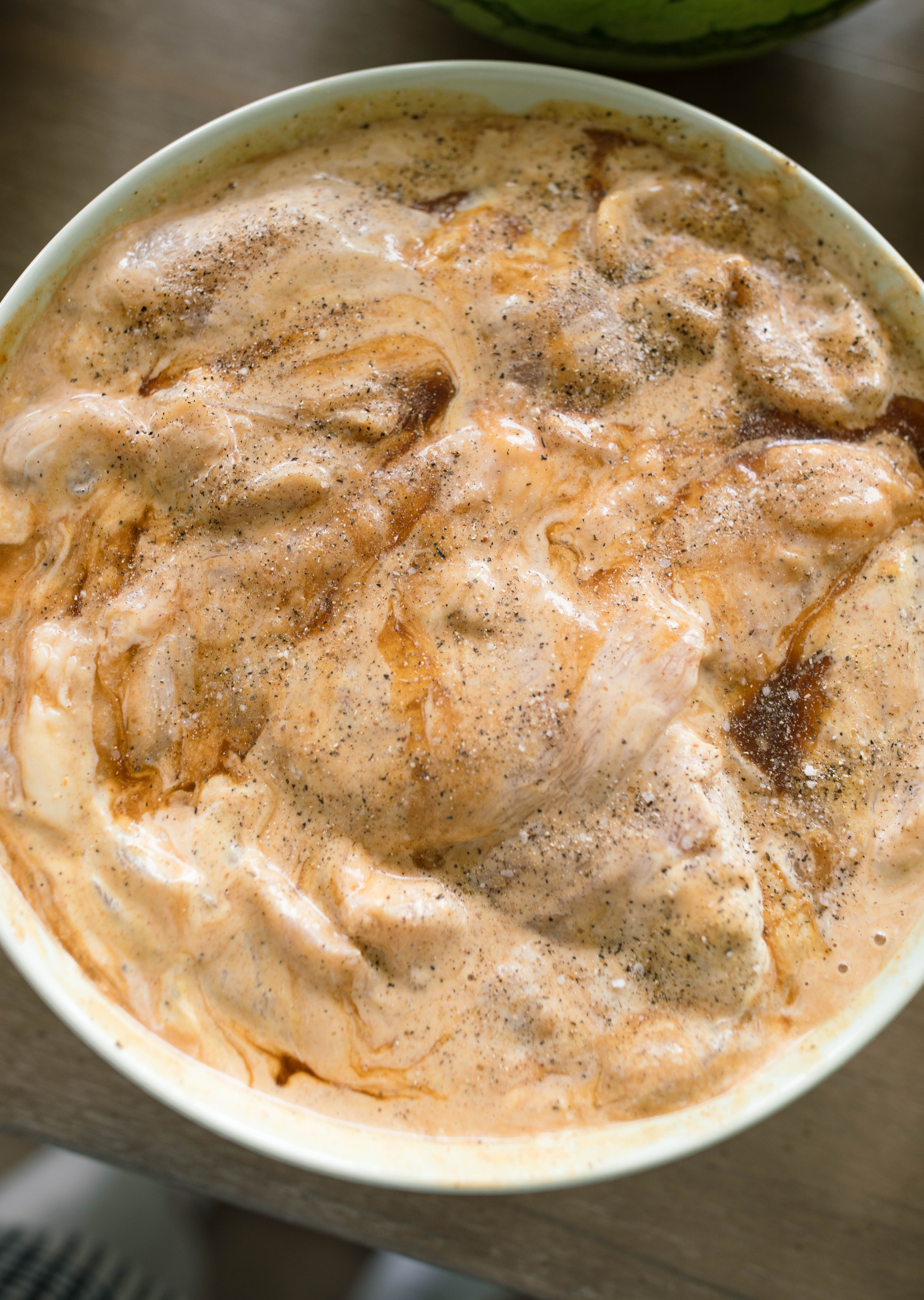 best marinated grilled chicken, how to make grilled chicken, mayo barbecue marinade, mayonaise chicken, healthy, keto, recipes, clean eating, meal prep, gluten free, honey mustard