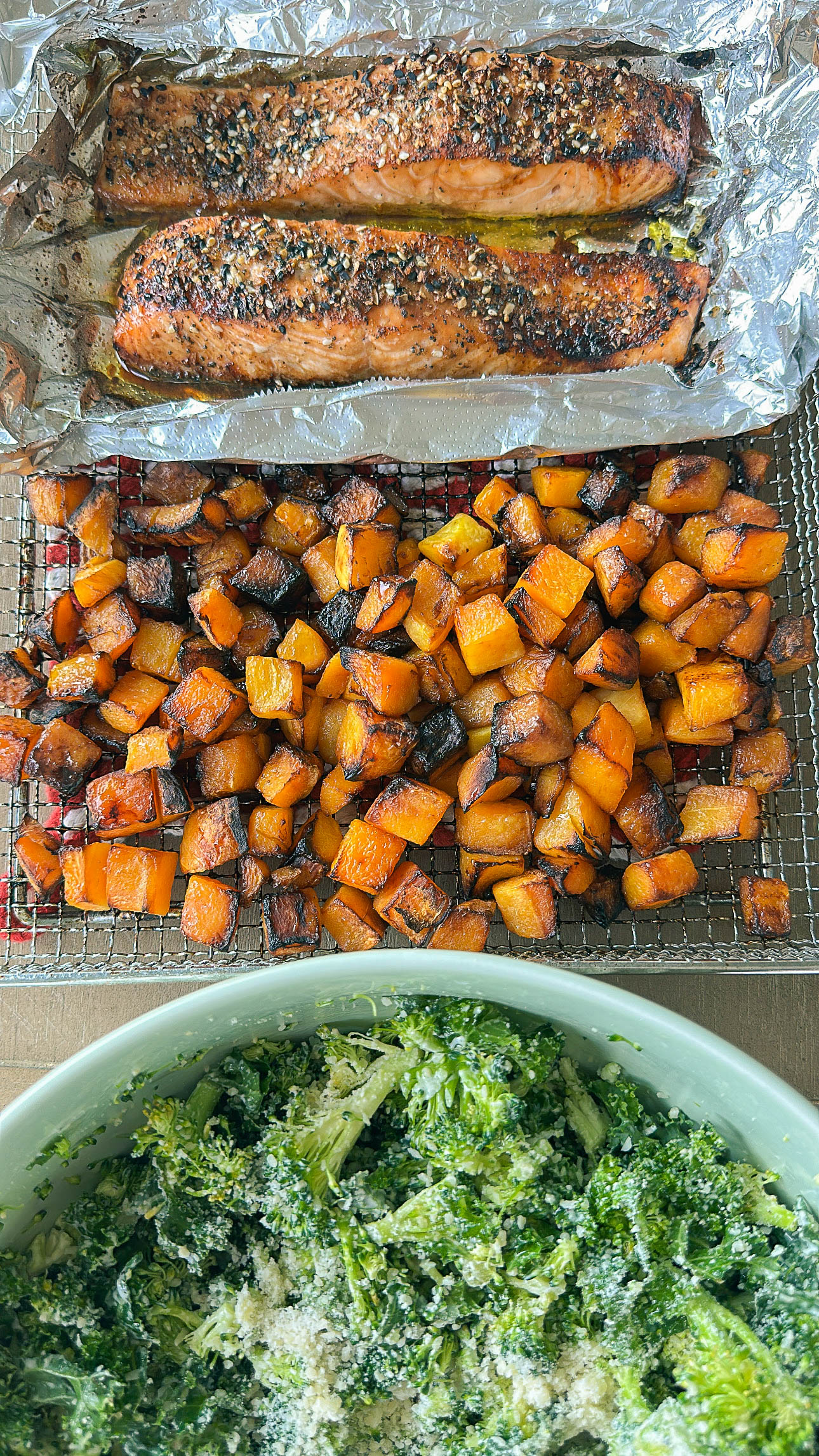 salmon, easy dinner, healthy recipe, go-to salmon filets, high protein, food, air fried, orange, soy sauce, fish, pescatarian recipes, gluten free