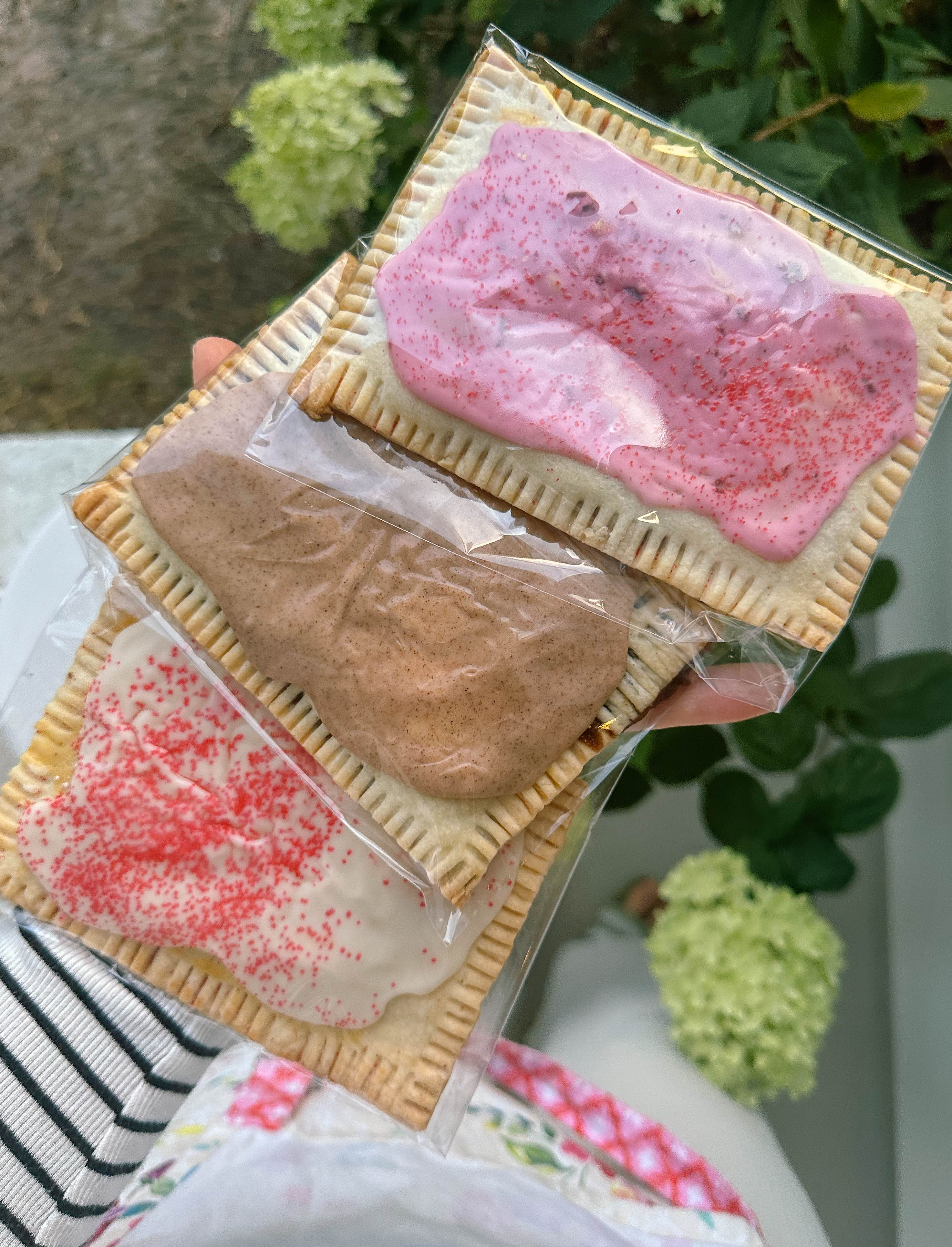 heart poptarts, cherry poptarts, brown sugar poptarts, cute poptart dessert, easy diy poptarts, valentines day, pastries, cherry almond poptarts, cute gift ideas, bakery box, recipe, easy dessert, frosted poptarts