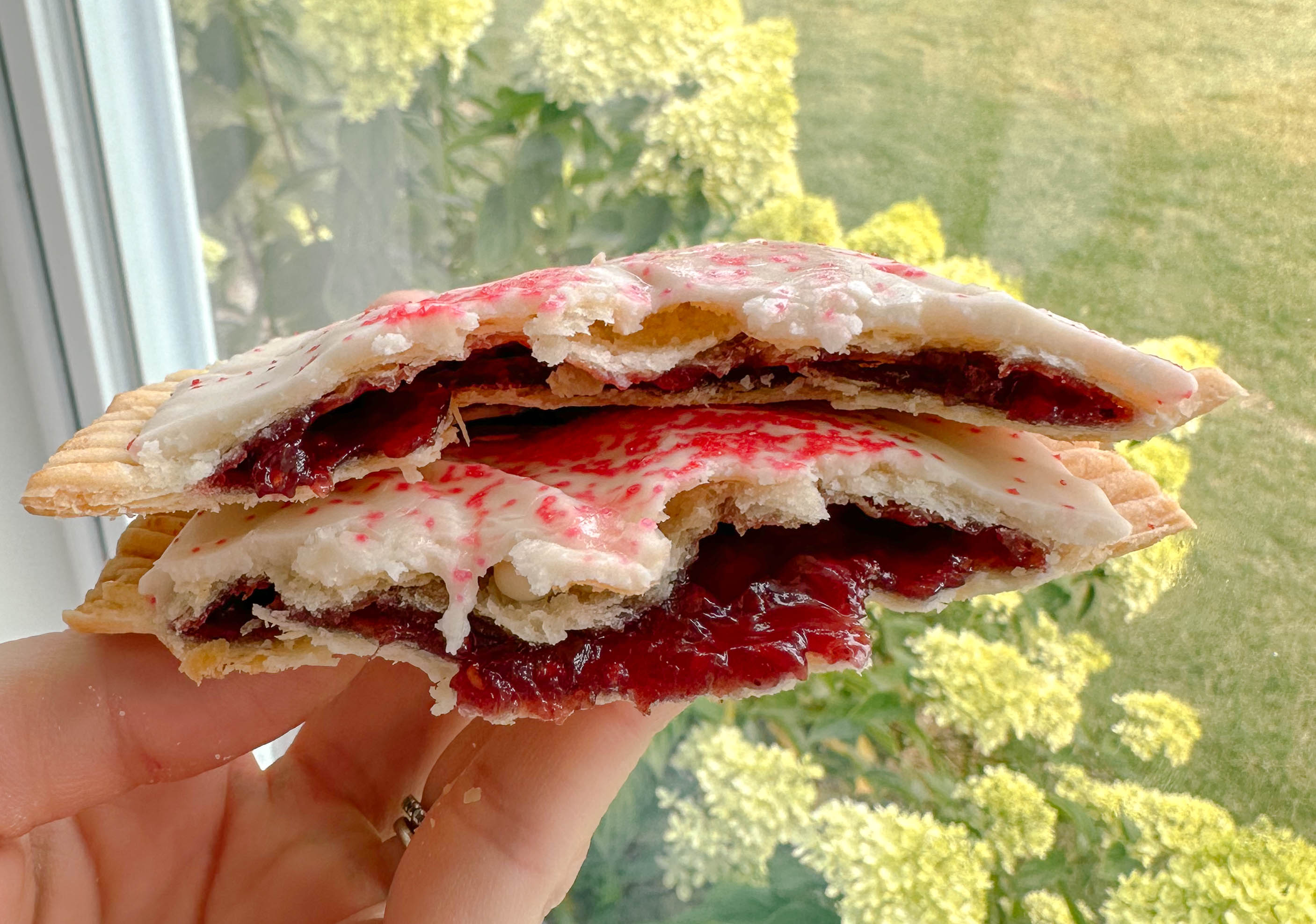 heart poptarts, cherry poptarts, brown sugar poptarts, cute poptart dessert, easy diy poptarts, valentines day, pastries, cherry almond poptarts, cute gift ideas, bakery box, recipe, easy dessert, frosted poptarts