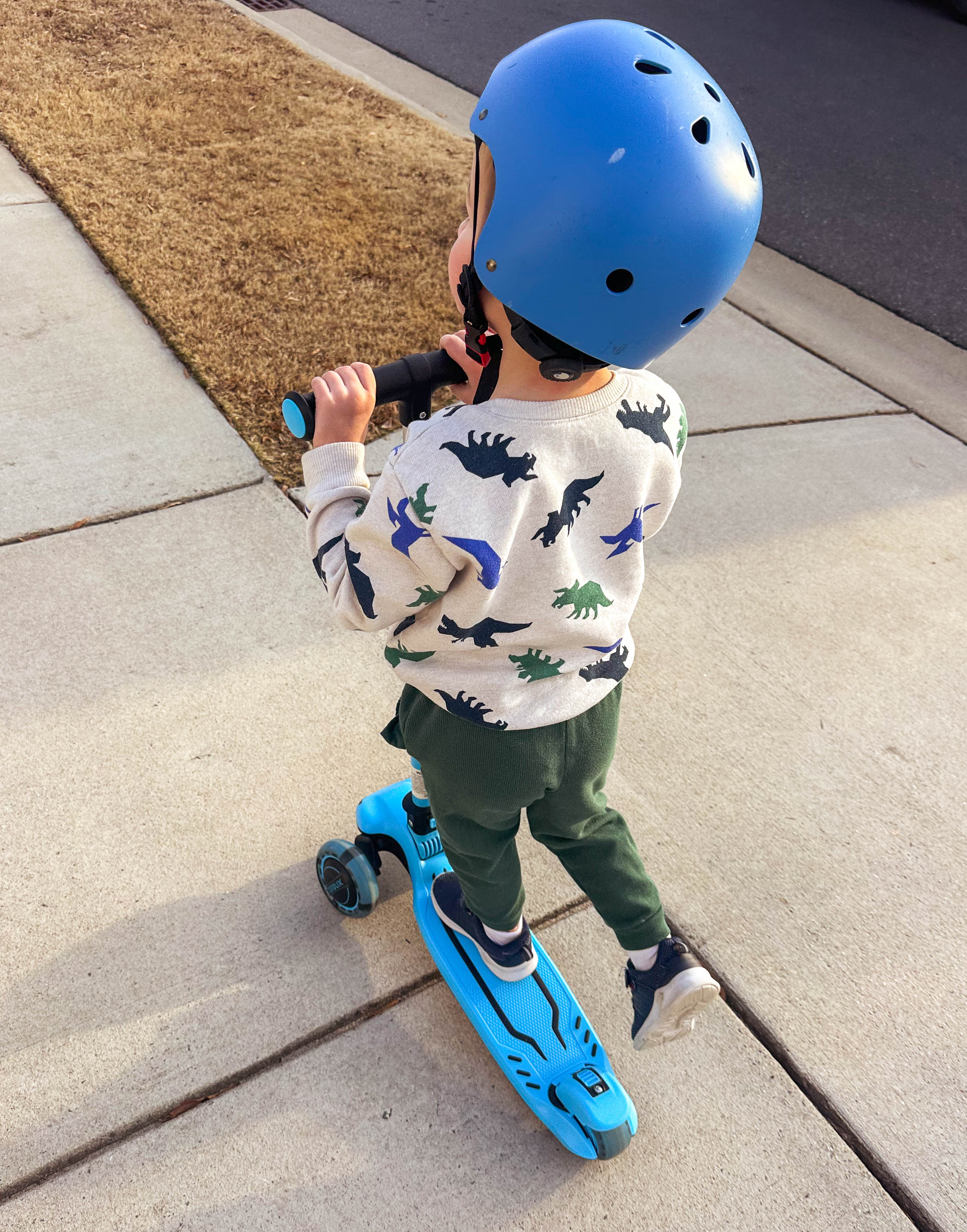 winter, mom life, pregnancy, january, things to do, fort mill, charlotte, cookies, baking, healthy, meals, dinner, what to eat, football season, salads, breakfast spots, matcha, coffee, parm, swim lessons, lifestyle blogger, motherhood blog, home cleaning, pad thai, life with a toddler, pregnancy updates