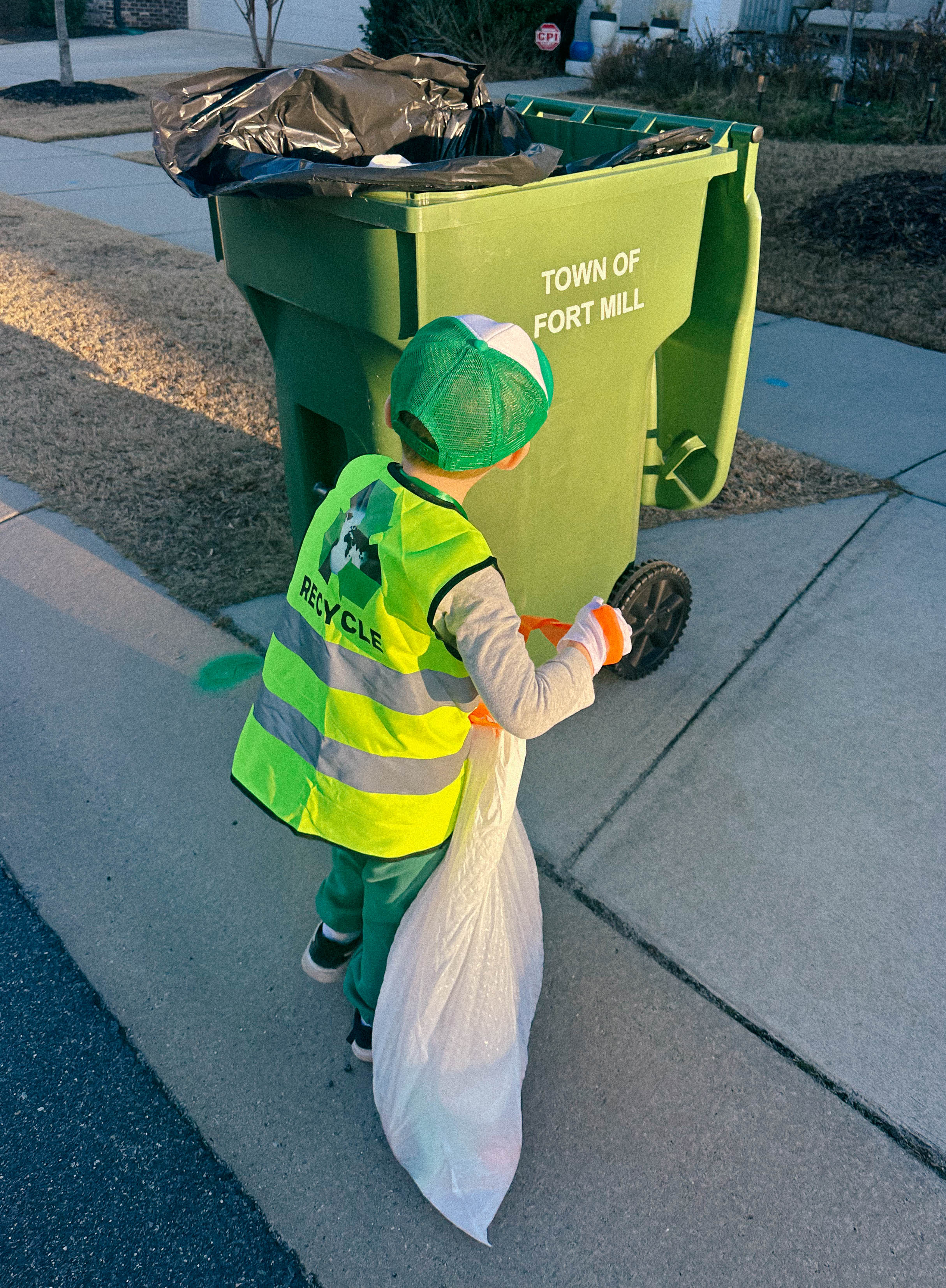 winter, mom life, pregnancy, january, things to do, fort mill, charlotte, cookies, baking, healthy, meals, dinner, what to eat, football season, salads, breakfast spots, matcha, coffee, parm, swim lessons, lifestyle blogger, motherhood blog, home cleaning, pad thai, life with a toddler, pregnancy updates