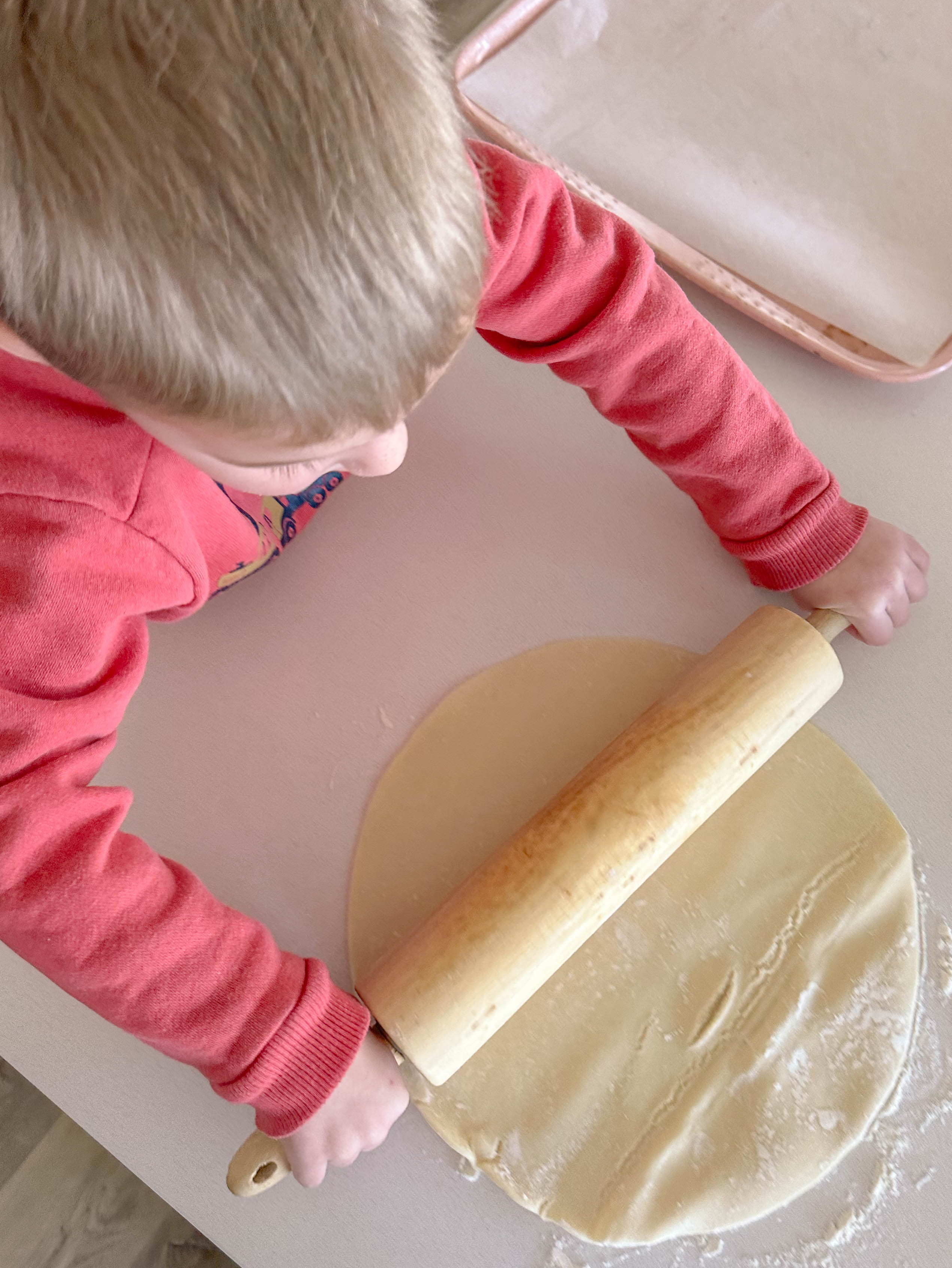 heart poptarts, cherry poptarts, brown sugar poptarts, cute poptart dessert, easy diy poptarts, valentines day, pastries, cherry almond poptarts, cute gift ideas, bakery box, recipe, easy dessert, frosted poptarts