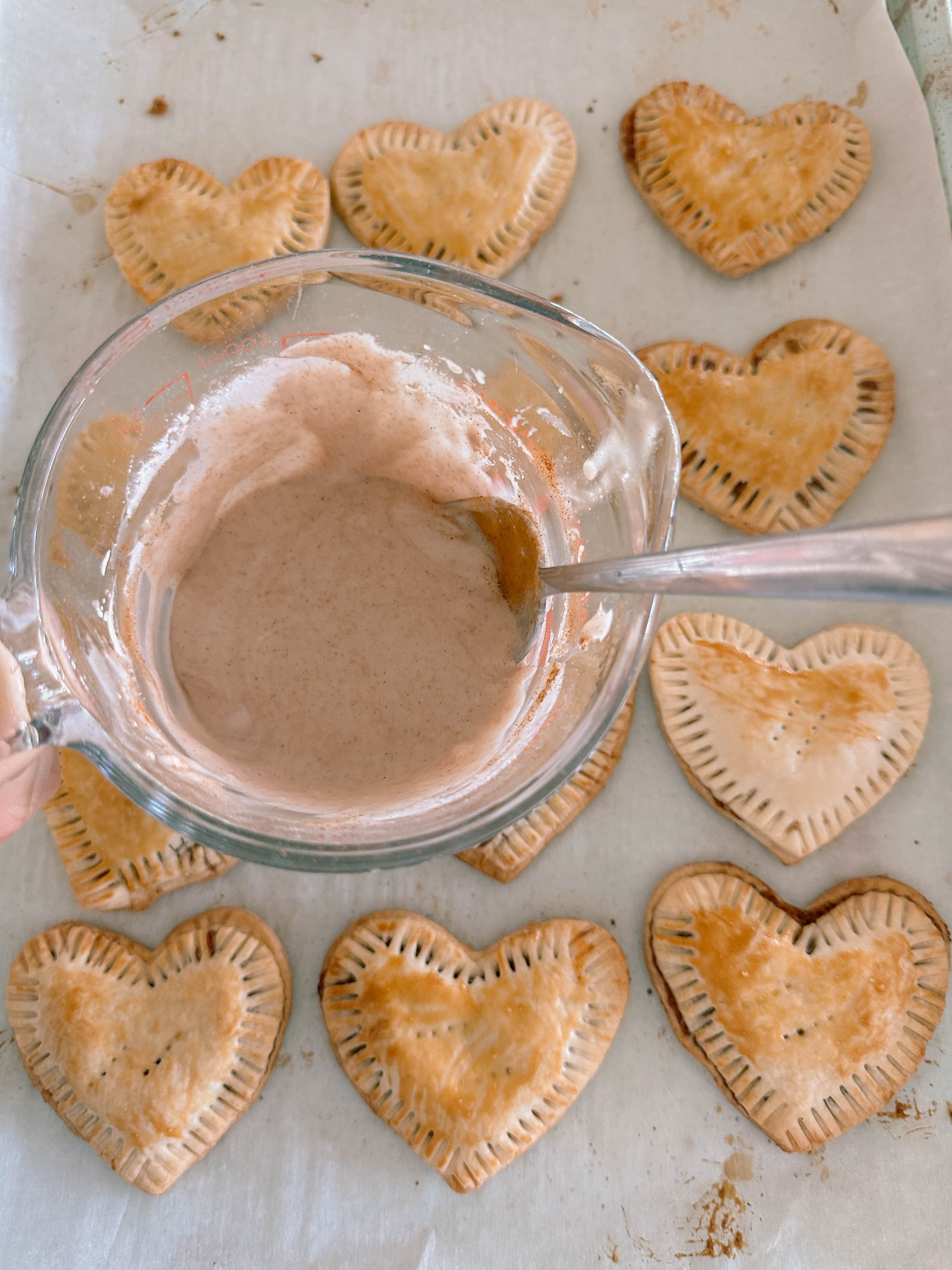 heart poptarts, cherry poptarts, brown sugar poptarts, cute poptart dessert, easy diy poptarts, valentines day, pastries, cherry almond poptarts, cute gift ideas, bakery box, recipe, easy dessert, frosted poptarts