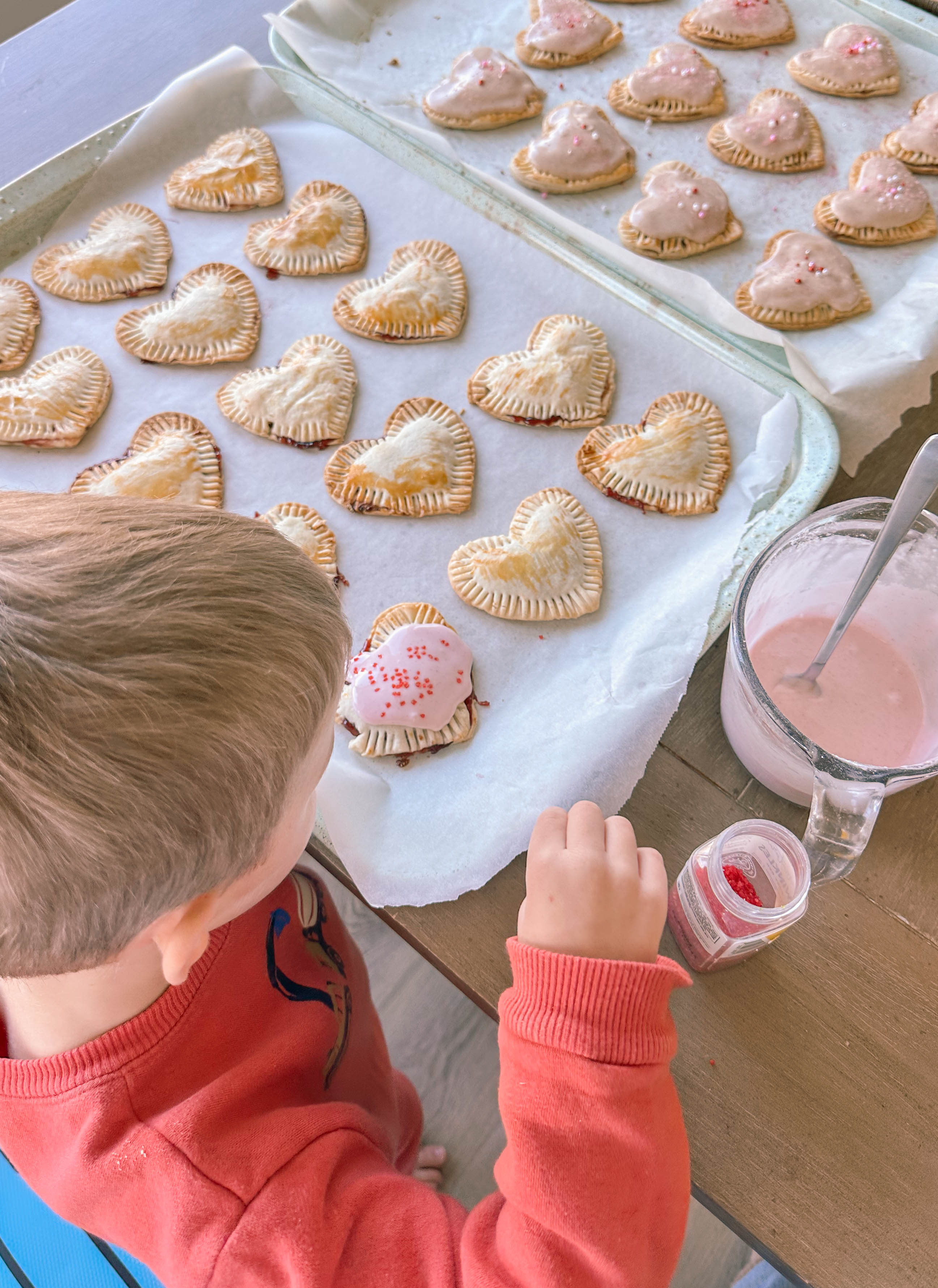 heart poptarts, cherry poptarts, brown sugar poptarts, cute poptart dessert, easy diy poptarts, valentines day, pastries, cherry almond poptarts, cute gift ideas, bakery box, recipe, easy dessert, frosted poptarts