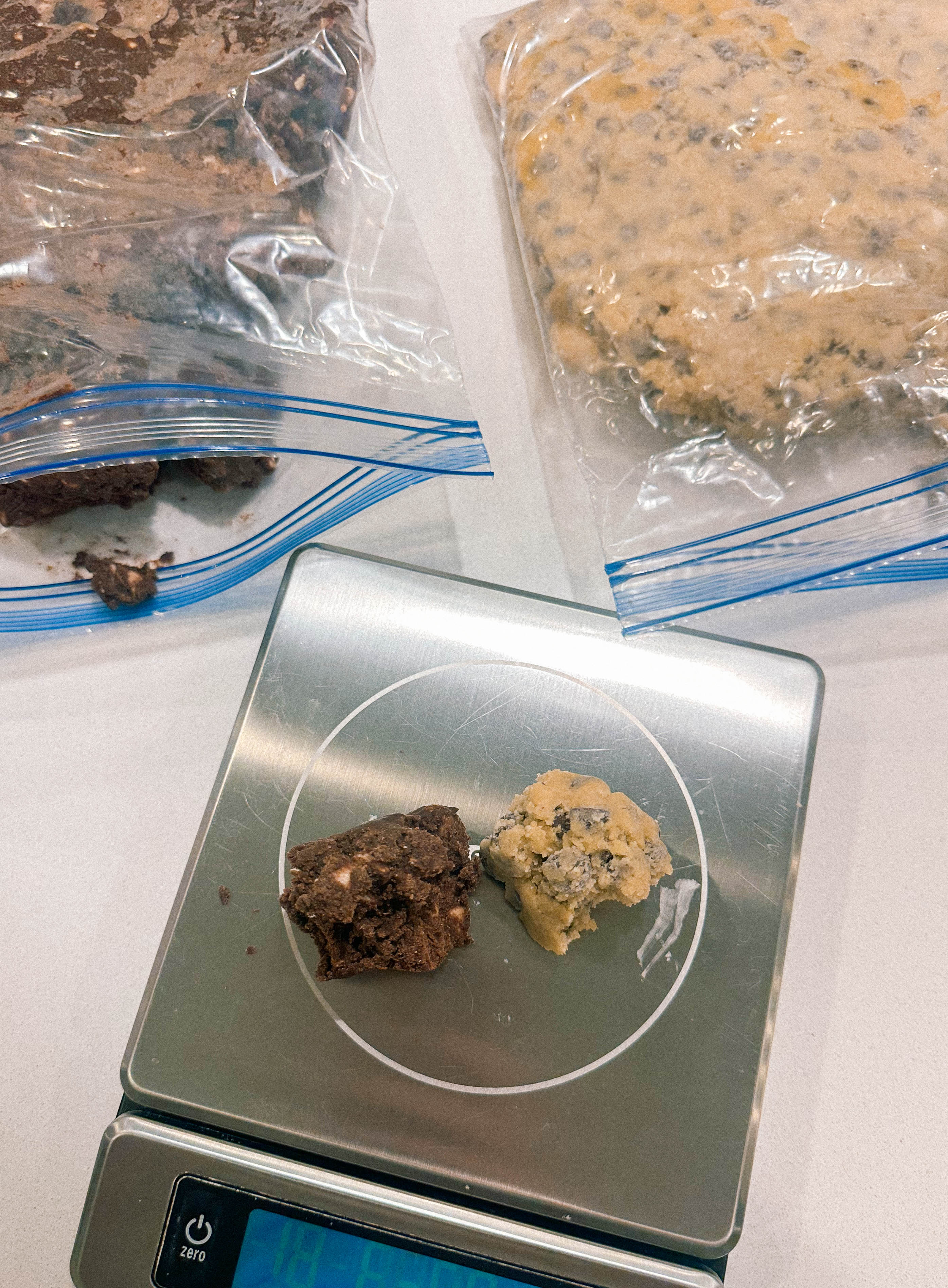 the best cookie recipe, marble cookies, chocolate chip, white chocolate, baked gooey cookies, amazing cookies, dough, white chocolate chips, cocoa powder, holiday cookies, famous cookie recipe, baking, marble cookies