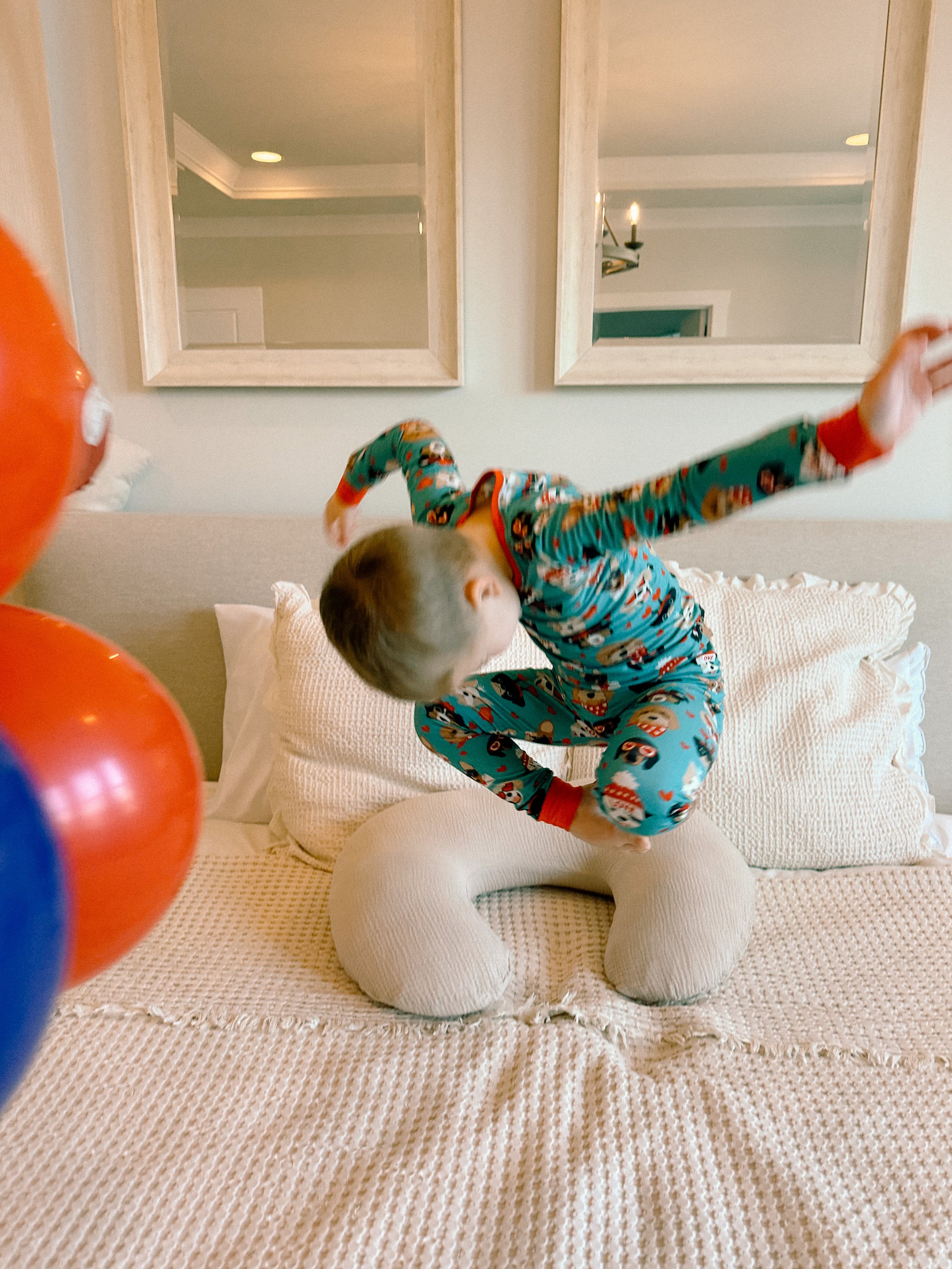 Birth blog, starbucks labor drink, birth story, second pregnancy, motherhood, mom life, lifestyle blog, labor, natural birth, boy mom