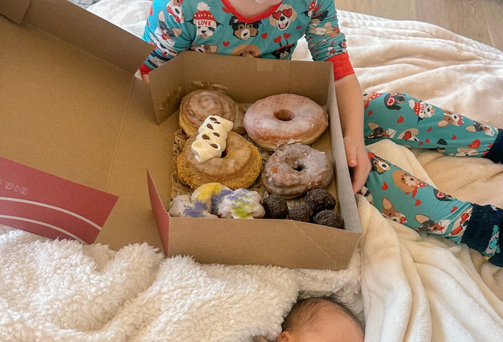 Birth blog, starbucks labor drink, birth story, second pregnancy, motherhood, mom life, lifestyle blog, labor, natural birth, boy mom