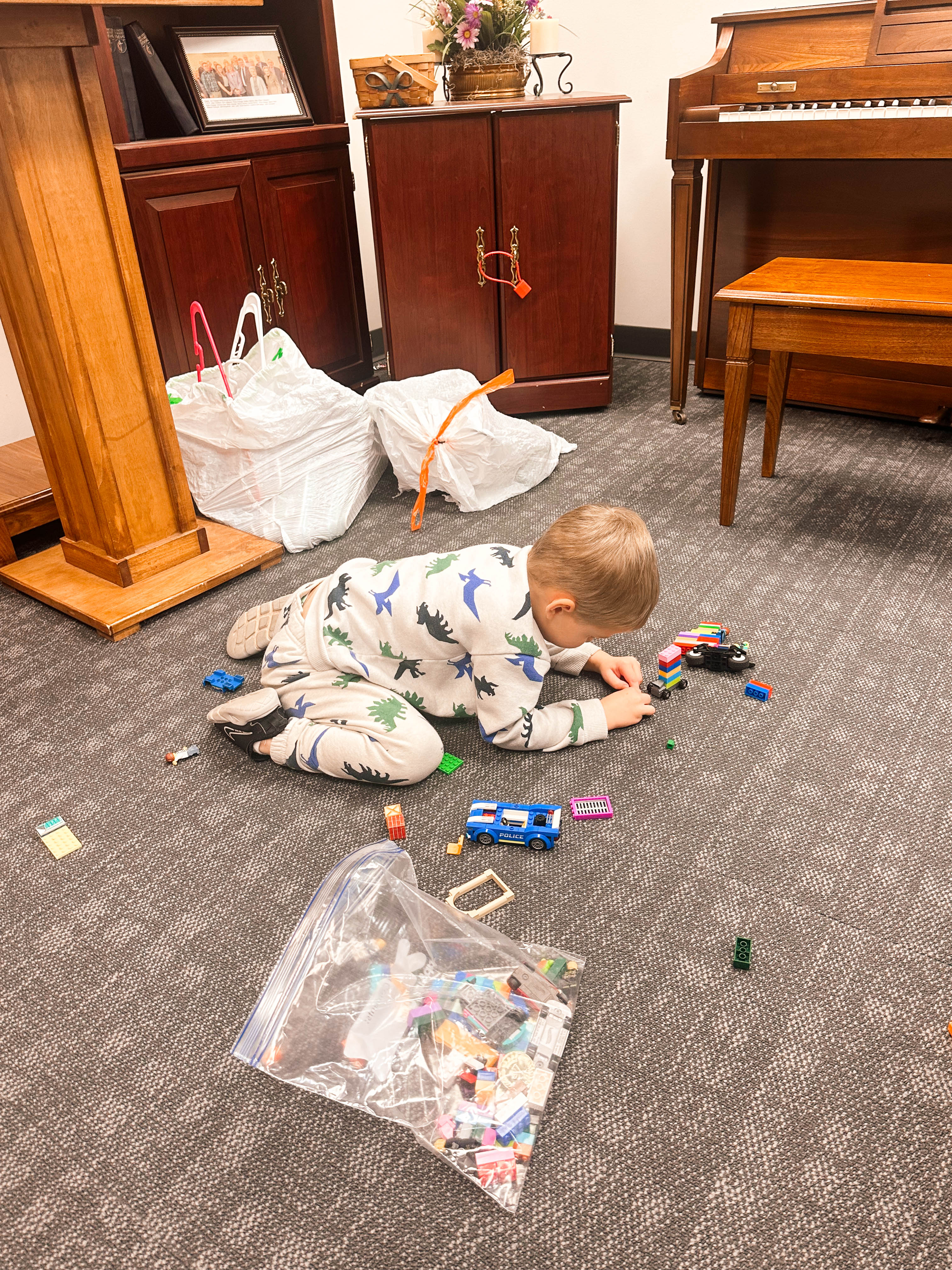 motherhood recap blog, lifestyle, mom life, toddler mom, south carolina, fort mill, swiss cheese, sherry chicken, healthy food, poppyseed kitchen, swim lessons, dinner ideas, motherhood, pregnancy, maternity, sourdough, birthday, cake, birds, food, snacks, snow day, snowing, tea, life