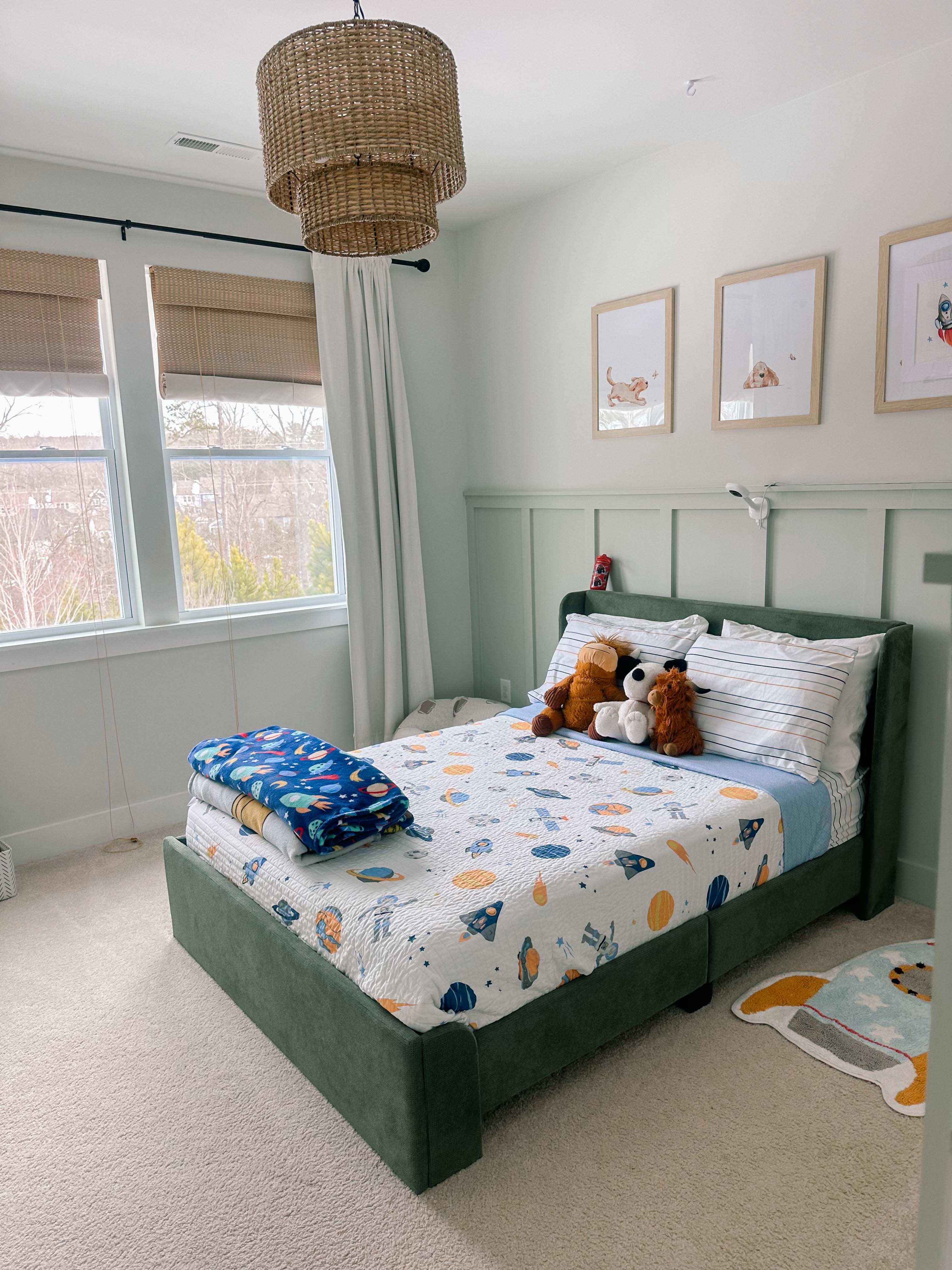 motherhood recap blog, lifestyle, mom life, toddler mom, south carolina, fort mill, swiss cheese, sherry chicken, healthy food, poppyseed kitchen, swim lessons, dinner ideas, motherhood, pregnancy, maternity, sourdough, birthday, cake, birds, food, snacks, snow day, snowing, tea, life