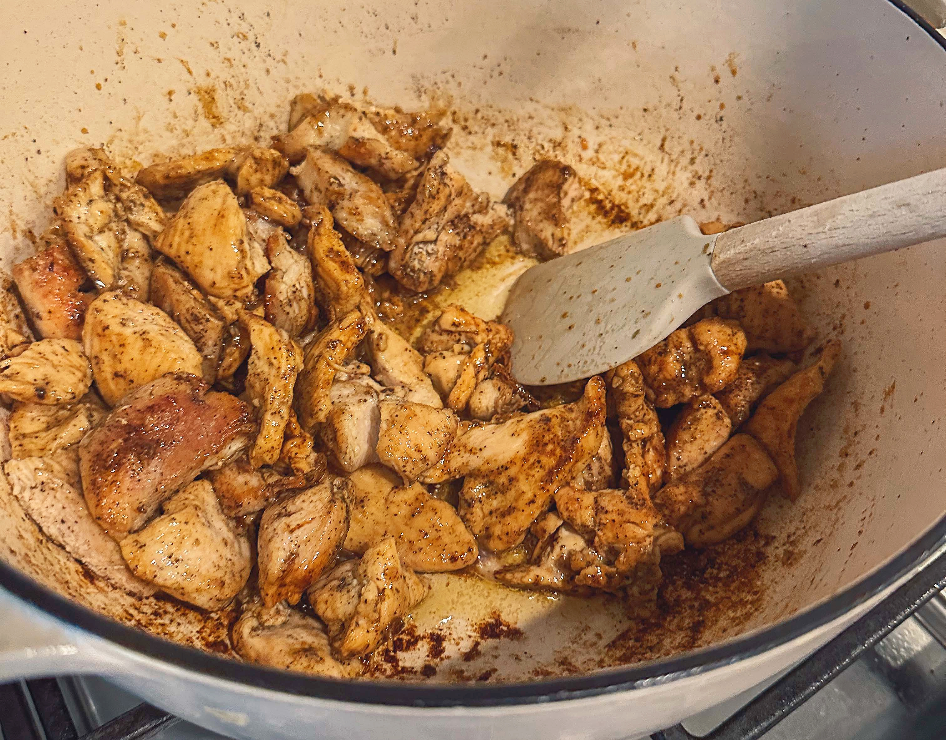 greek bowls, chicken, tzatziki, sweet potato, healthy dinner, gluten free, greek dressing, cucumbers, healthy dinner, easy 30 minute meal, meal prep, recipes, simply taralynn, greek bowls for dinner, dutch oven chicken, easy dinner idea, lemon, family dinner, food prep, nutrition, protein bowls