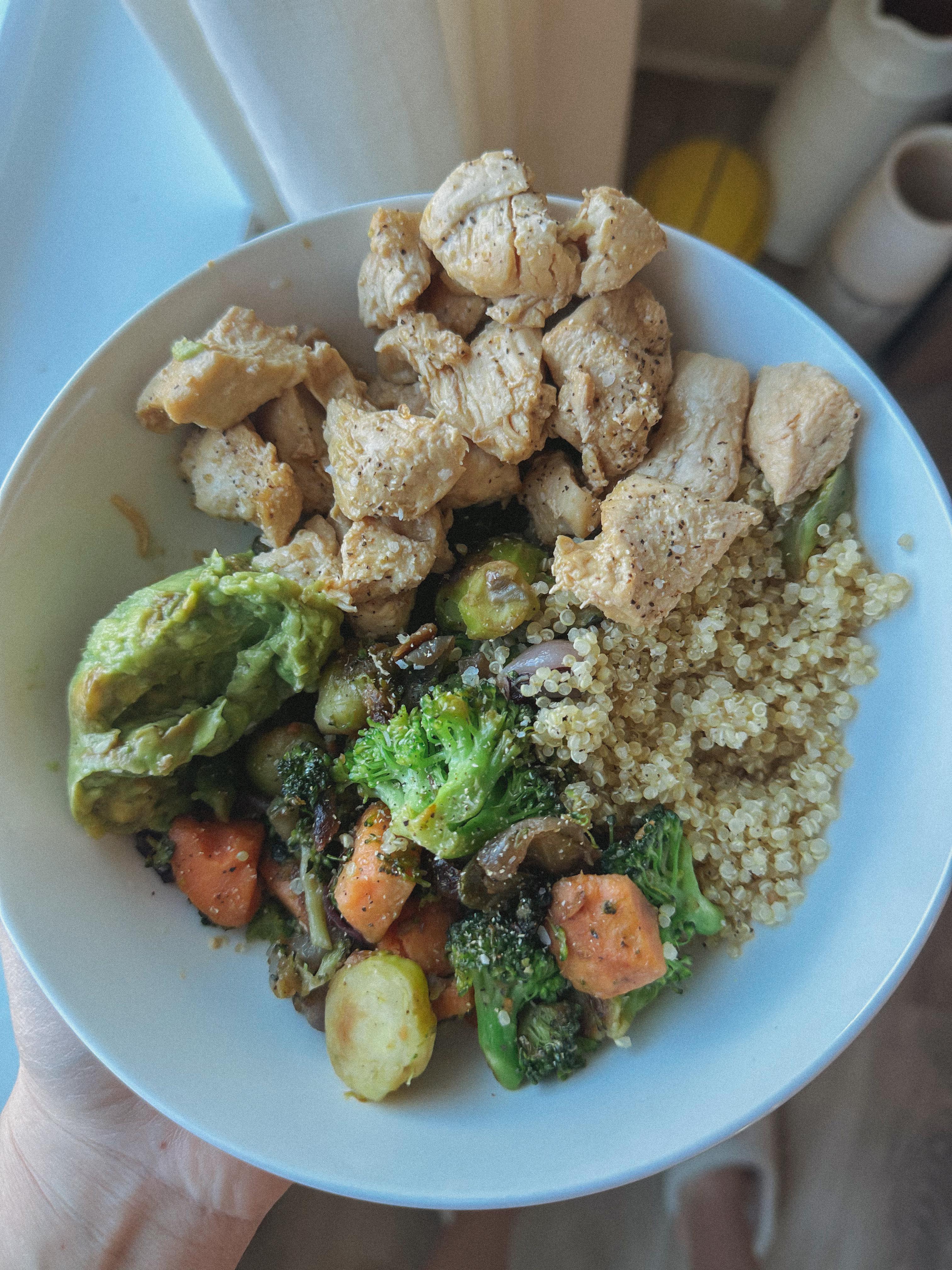 lifestyle blog, simply taralynn, bird buddy, toddler mom, newborn, mom blog, day in the life, food, recipes, newborn, boy mom, coffee, fort mill, sourdough, life, bush n vine, farms, york sc, coffee shops, rock hill, charlotte, mommy blogger, spring, healthy food