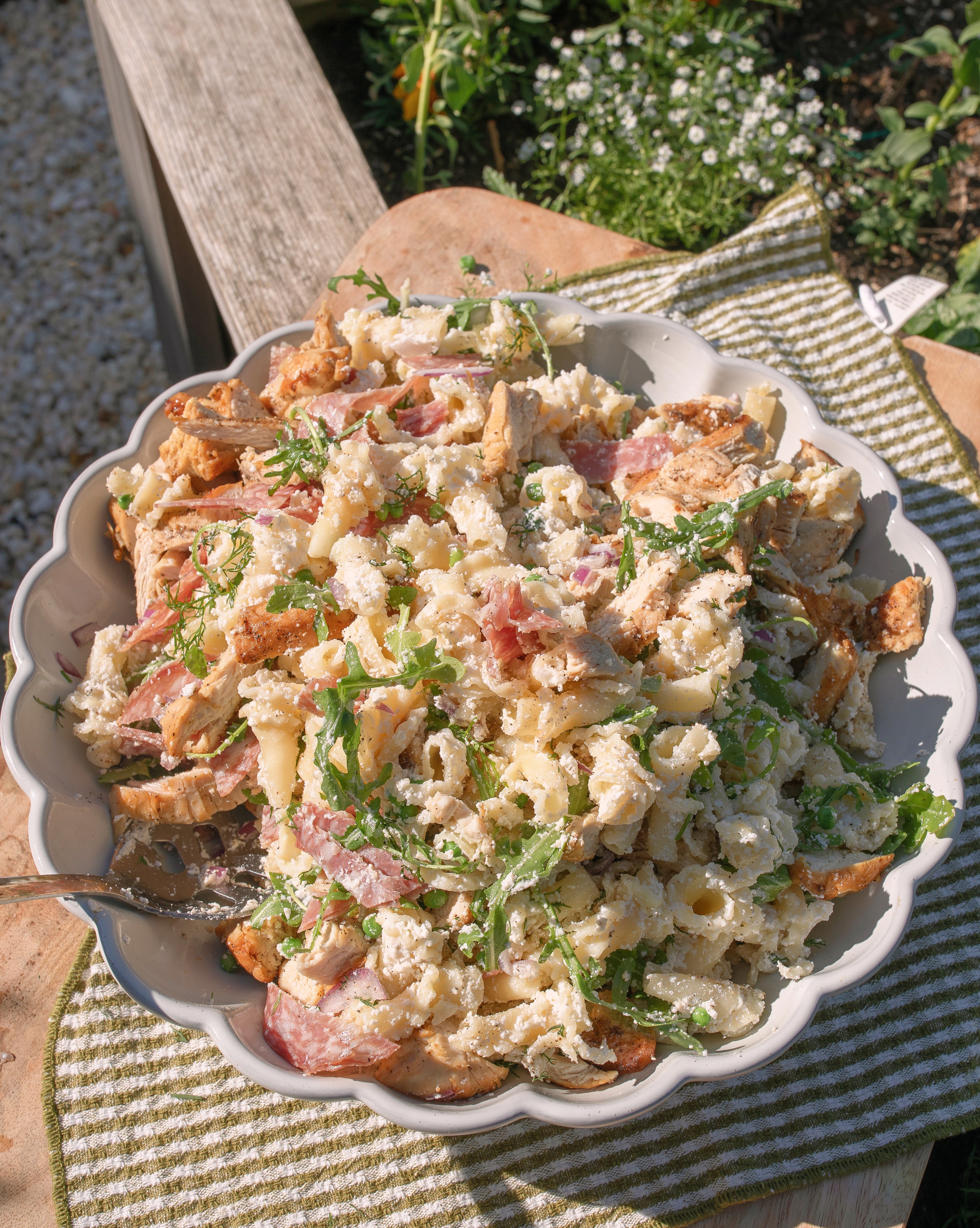 pasta salad, arugula, trader joes, salami, cold pasta salad recipe, ricotta, lemon ricotta pasta salad, pepper, sea salt, garlic, grilled chicken, healthy recipes, spring recipes, potluck, easy to make, lemon pasta, garlic, arugula salad, pasta salad for summer, summer recipes, beautiful pasta