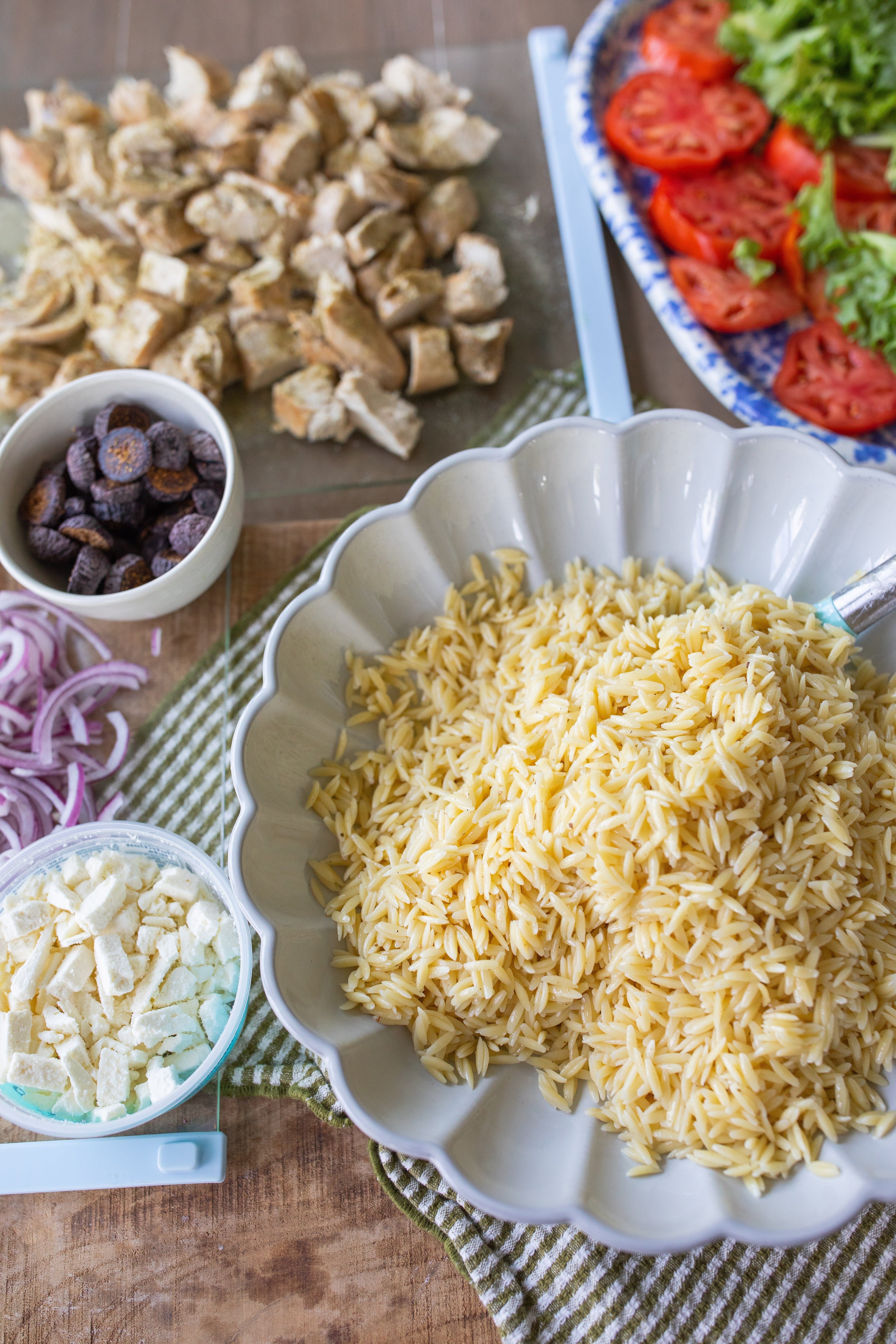 greek recipe, orzo, pasta salad, figs, feta, greek chicken, dinner, healthy recipes, family recipes, dinner ideas, high protein, dinner together, summer, spring, fresh recipes, heirloom tomatoes, 30 minute meals, corn, orzo pasta salad, salad, healthy recipes, greek dressing, lunch, cold pasta salad