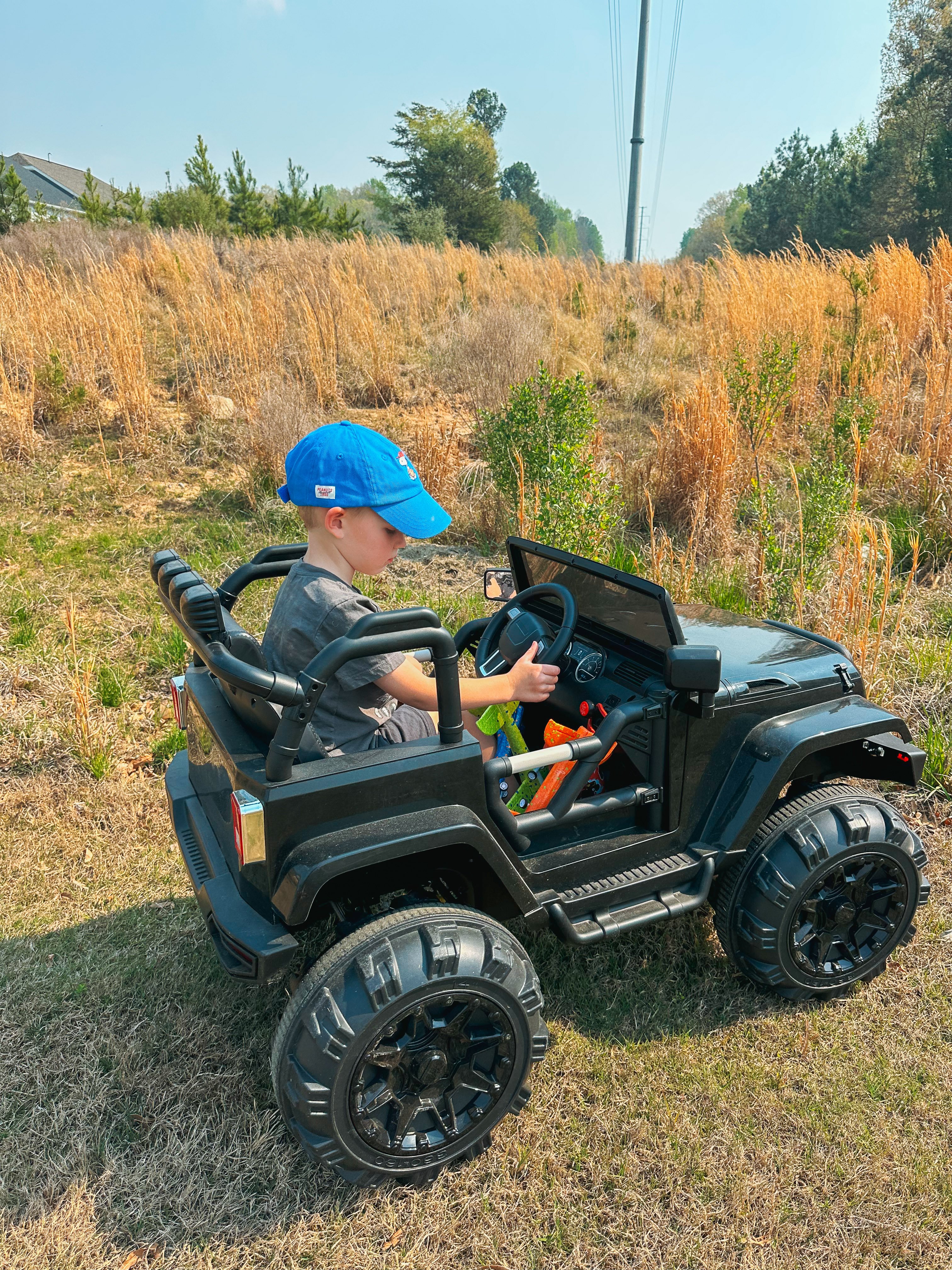 weekly recap, motherhood blog, lifestyle, charlotte, soccer mom, healthy food, lifestyle, dinner for family, postpartum, newborn, boy mom, fort mill, easter, bush n vine, york, anne springs, spring break, motherhood lifestyle blogger, carowinds, healthy dinner ideas, chalk, boy mom, walking, life with toddlers, church, home, baking, gardening, rock hill, spring, coffee, parks