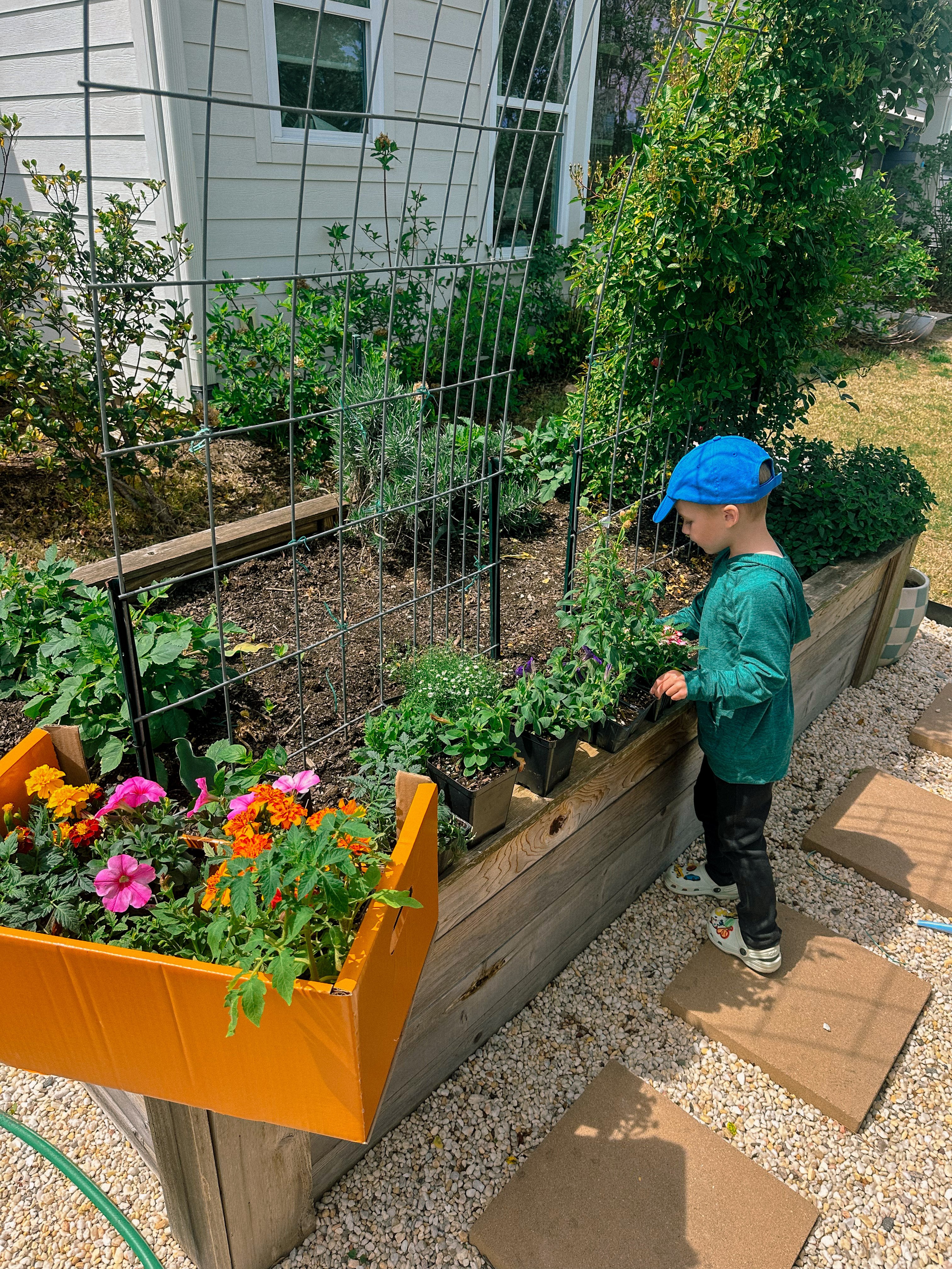 weekly recap, motherhood blog, lifestyle, charlotte, soccer mom, healthy food, lifestyle, dinner for family, postpartum, newborn, boy mom, fort mill, easter, bush n vine, york, anne springs, spring break, motherhood lifestyle blogger, carowinds, healthy dinner ideas, chalk, boy mom, walking, life with toddlers, church, home, baking, gardening, rock hill, spring, coffee, parks