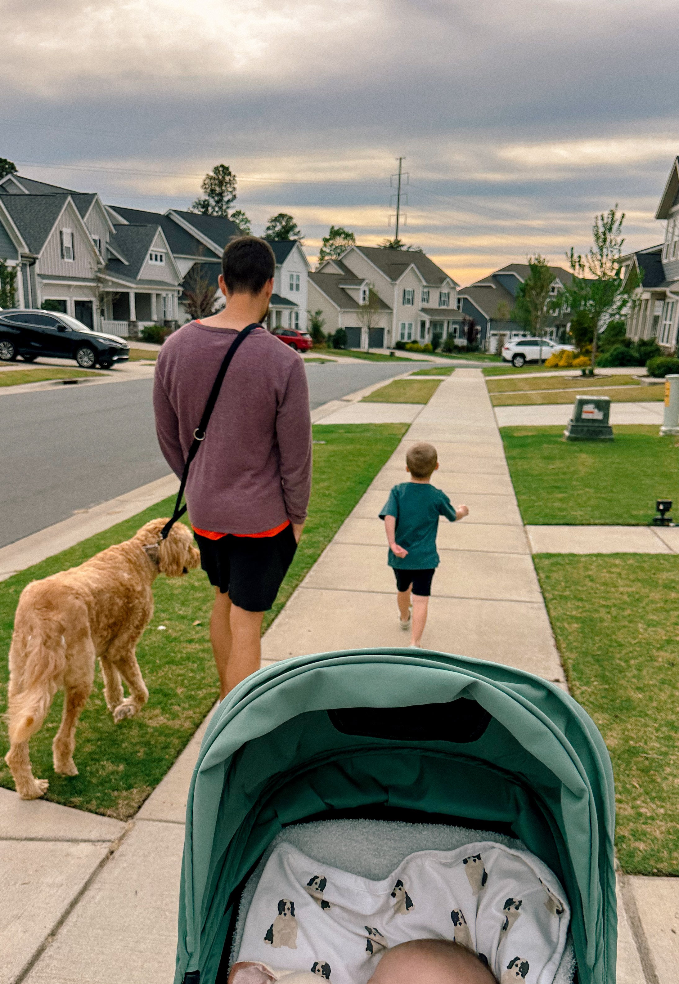 weekly recap, motherhood blog, lifestyle, charlotte, soccer mom, healthy food, lifestyle, dinner for family, postpartum, newborn, boy mom, fort mill, easter, bush n vine, york, anne springs, spring break, motherhood lifestyle blogger, carowinds, healthy dinner ideas, chalk, boy mom, walking, life with toddlers, church, home, baking, gardening, rock hill, spring, coffee, parks