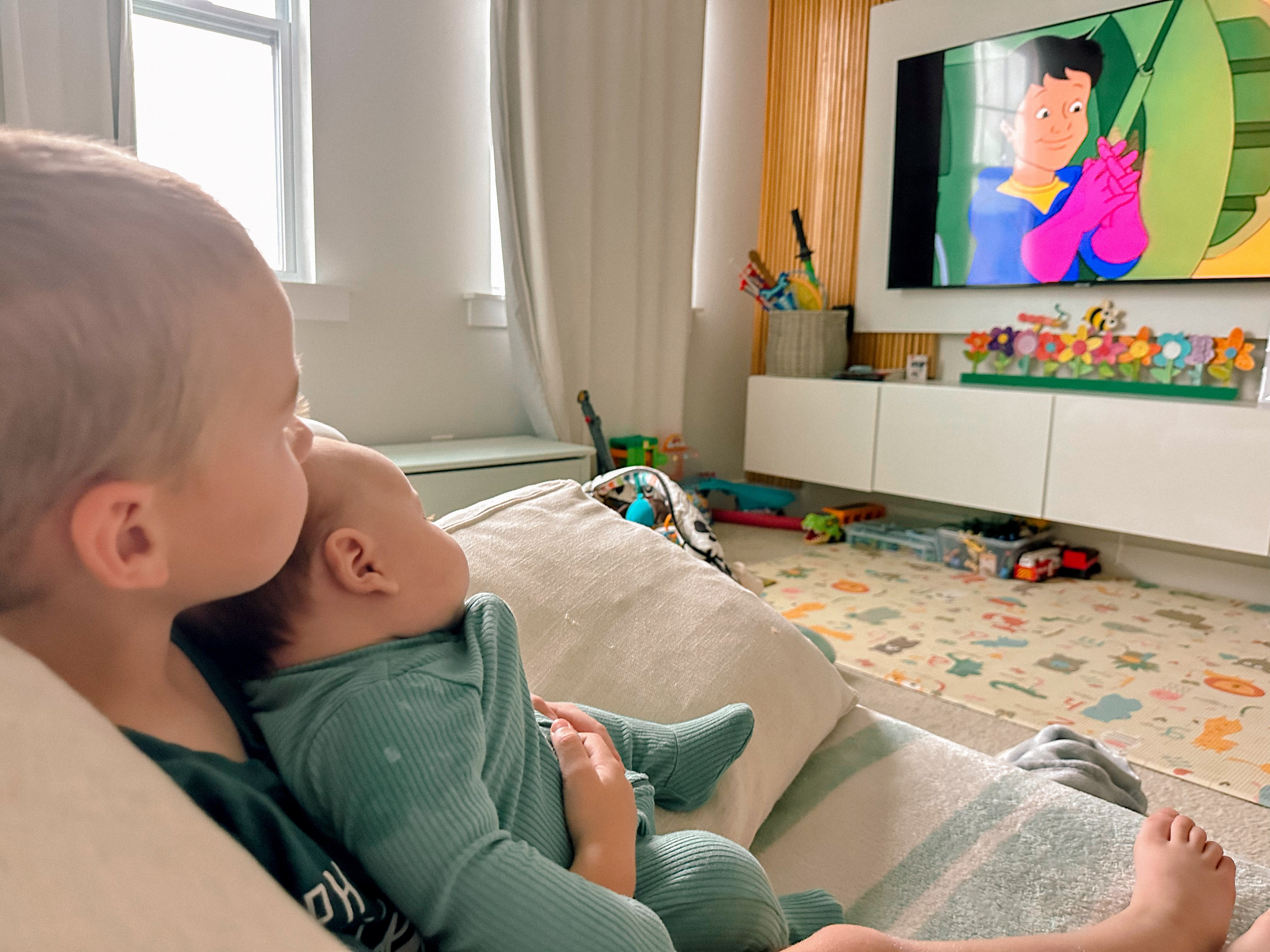 weekly recap, motherhood blog, lifestyle, charlotte, soccer mom, healthy food, lifestyle, dinner for family, postpartum, newborn, boy mom, fort mill, easter, bush n vine, york, anne springs, spring break, motherhood lifestyle blogger, carowinds, healthy dinner ideas, chalk, boy mom, walking, life with toddlers, church, home, baking, gardening, rock hill, spring, coffee, parks