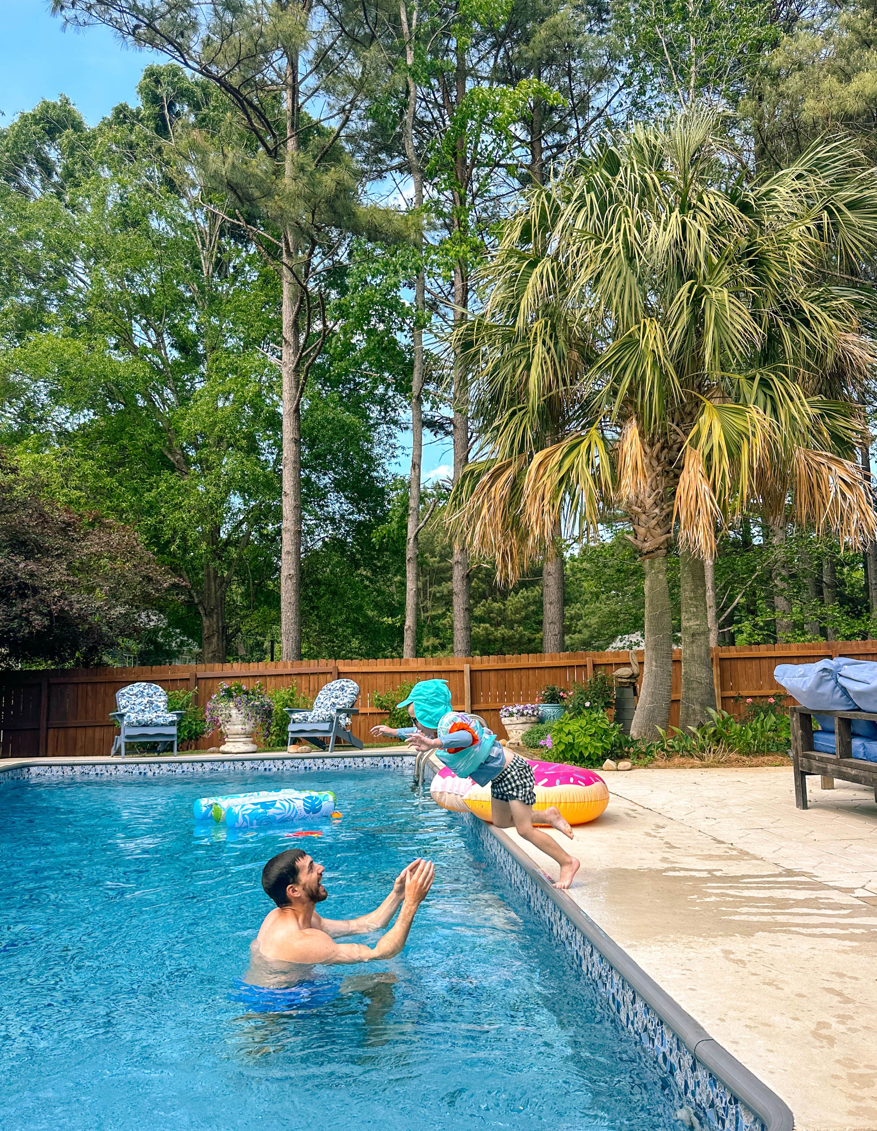 recap blog, weekly recap motherhood, lifestyle blogger, fort mill sc, charlotte nc, farms, ivy place, healthy family, in the south, soccer mom, coffee shops, toddler life, newborn, boy mom, pool, spring, flowers, garden, summer, fitness, recipes