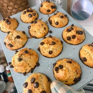 cottage cheese protein muffins, high protein muffins, 4 ingredient protein muffins, healthy protein muffins, no added sugar muffins, cottage cheese muffins, protein powder muffins, oat protein muffins, high protein breakfast muffins, easy protein muffin recipe, healthy breakfast muffins, meal prep protein muffins, cottage cheese oat muffins, naturally sweetened muffins, healthy snack muffins, gluten free protein muffins, blender protein muffins, protein packed muffins, healthy cottage cheese recipes, easy breakfast recipe