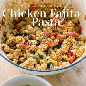 fajitas, chicken fajita pasta, pasta, dinner, high protein, easy dinner, greek yogurt, healthy meals, easy meals, siete fajita, organic, healthy food for my family, gluten free