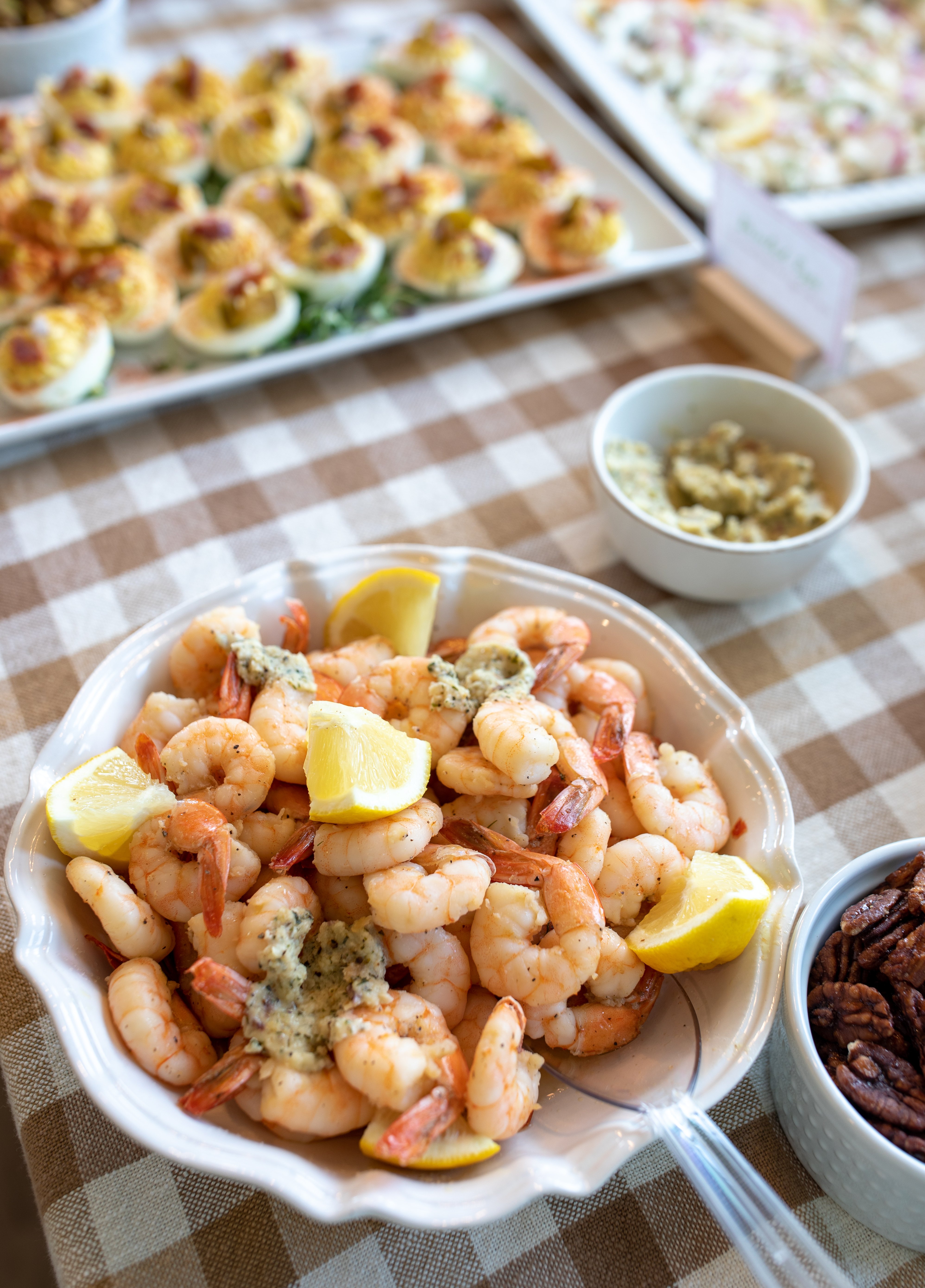 summer dinner party menu, summer dinner party ideas, summer dinner party menu ideas, outdoor dinner party ideas, garden dinner party, garden party menu, garden party food ideas, dinner party menu ideas, dinner party recipes, easy dinner party recipes, dinner party appetizers, summer entertaining ideas, outdoor entertaining ideas, backyard dinner party, elegant dinner party ideas, casual dinner party ideas, dinner party tablescape, summer tablescape ideas, garden party tablescape, dinner party hosting ideas, what to serve at a dinner party, dinner party menu for a crowd, make ahead dinner party recipes