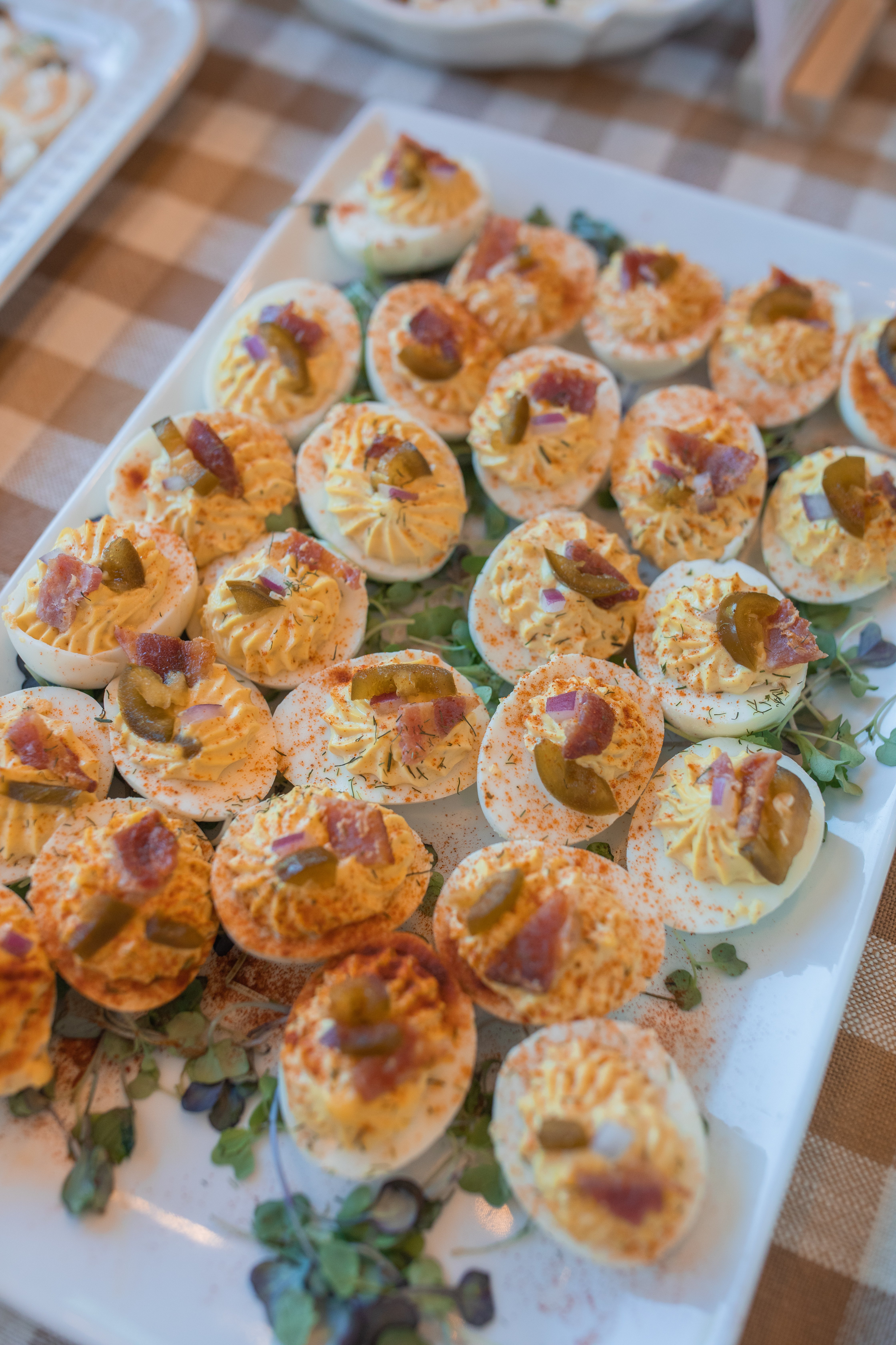 summer dinner party menu, summer dinner party ideas, summer dinner party menu ideas, outdoor dinner party ideas, garden dinner party, garden party menu, garden party food ideas, dinner party menu ideas, dinner party recipes, easy dinner party recipes, dinner party appetizers, summer entertaining ideas, outdoor entertaining ideas, backyard dinner party, elegant dinner party ideas, casual dinner party ideas, dinner party tablescape, summer tablescape ideas, garden party tablescape, dinner party hosting ideas, what to serve at a dinner party, dinner party menu for a crowd, make ahead dinner party recipes