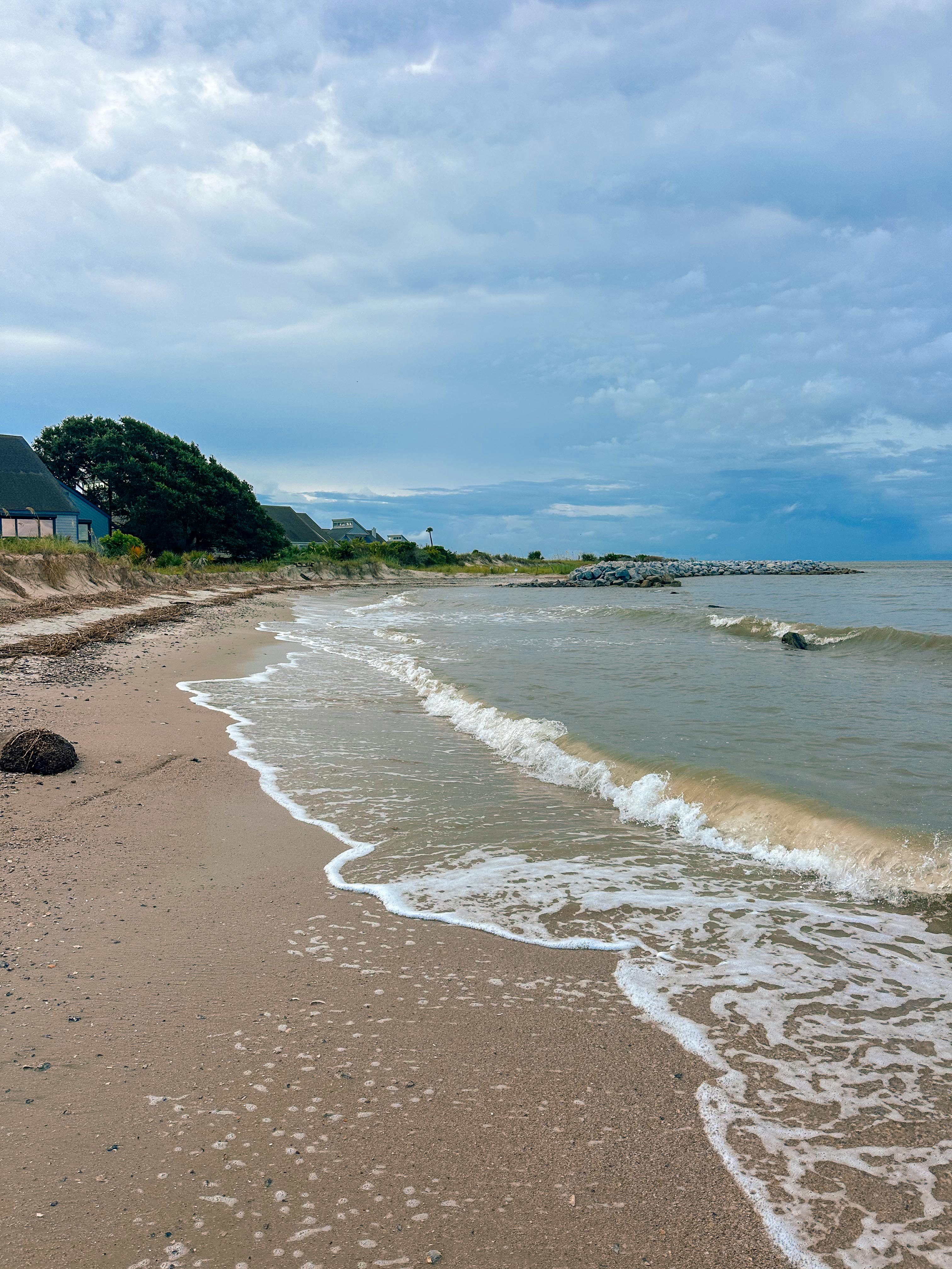 seabrook south carolina, coon hollow, rental, rental property, family rental with pool, travel guide, seabrook island south carolina traveling, travel post