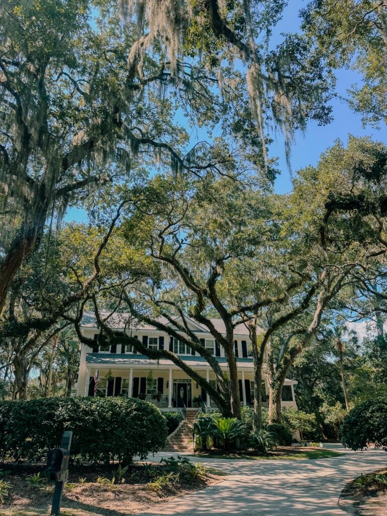 seabrook south carolina, coon hollow, rental, rental property, family rental with pool, travel guide, seabrook island south carolina traveling, travel post, farmers market at freshfields village